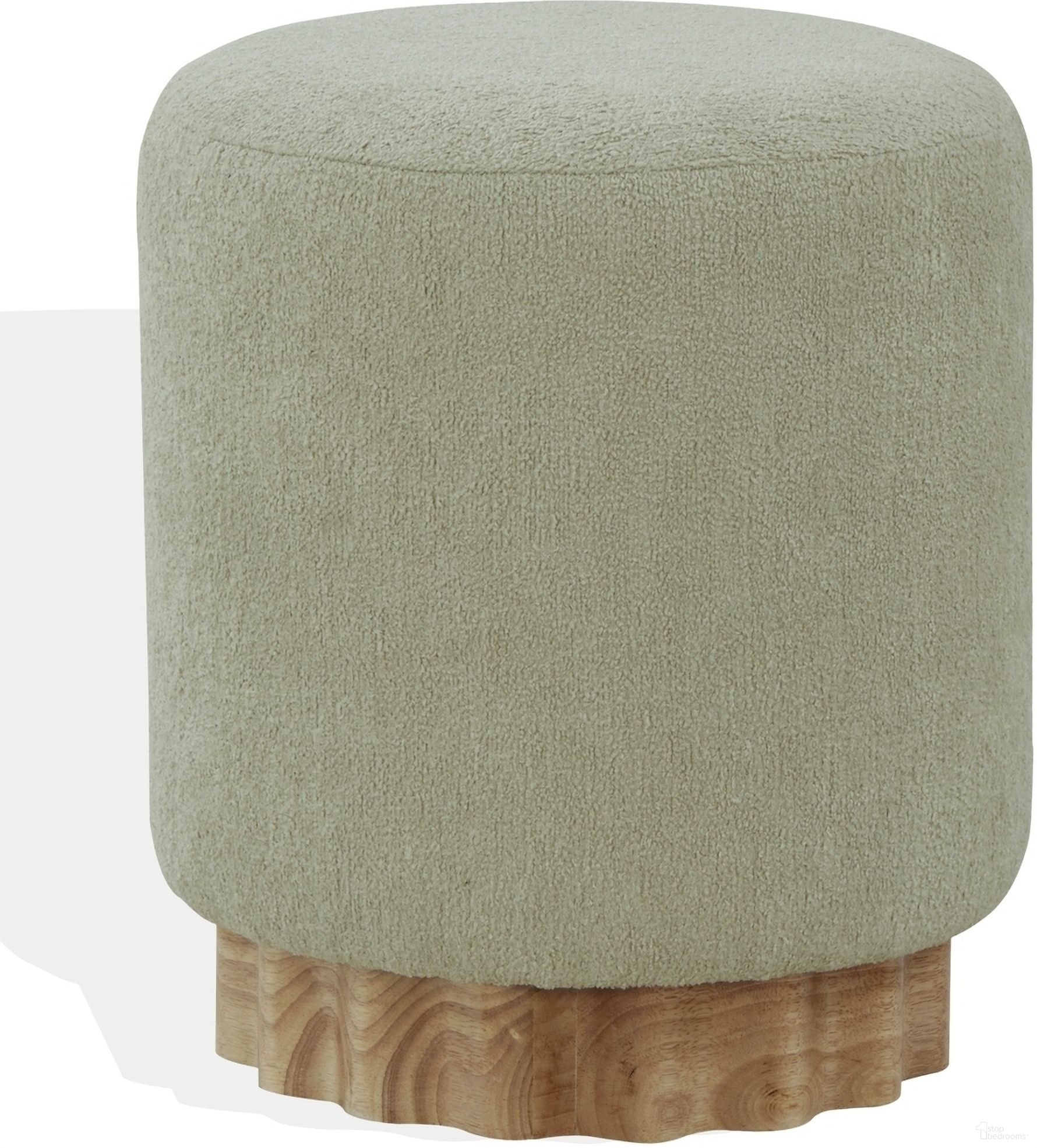 The appearance of Nikolas Round Boucle Ottoman In Taupe and Natural designed by Safavieh Couture in the modern / contemporary interior design. This taupe piece of furniture was selected by 1StopBedrooms from Nikolas Collection to add a touch of cosiness and style into your home. Sku: SFV4862A. Material: Wood.
