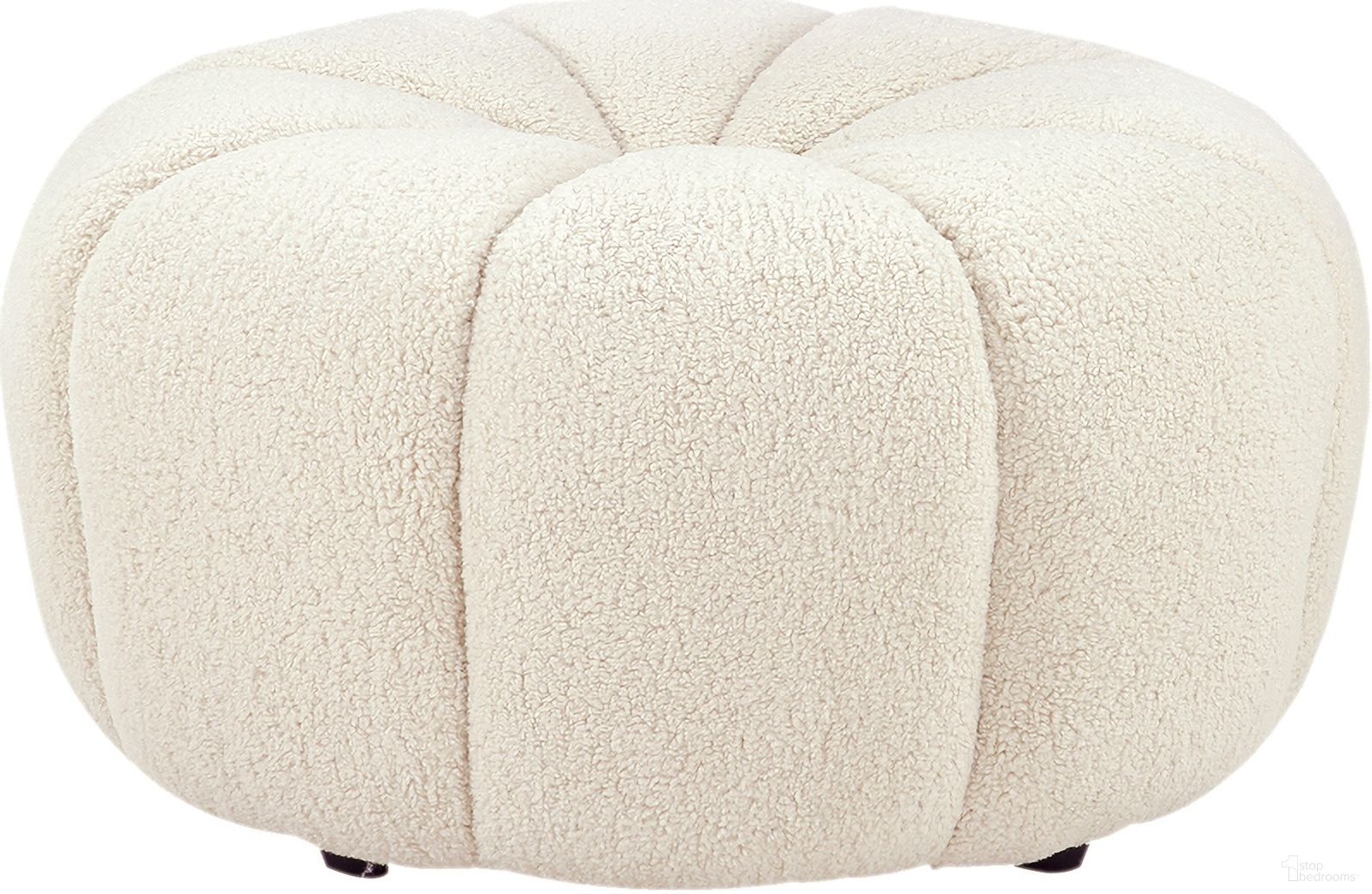 The appearance of Noho Pompeii Boucle Ottoman In Cream and Black designed by Pasargad Home in the modern / contemporary interior design. This cream and black piece of furniture  was selected by 1StopBedrooms from Noho Collection to add a touch of cosiness and style into your home. Sku: PZW-20095. Material: Polyester.