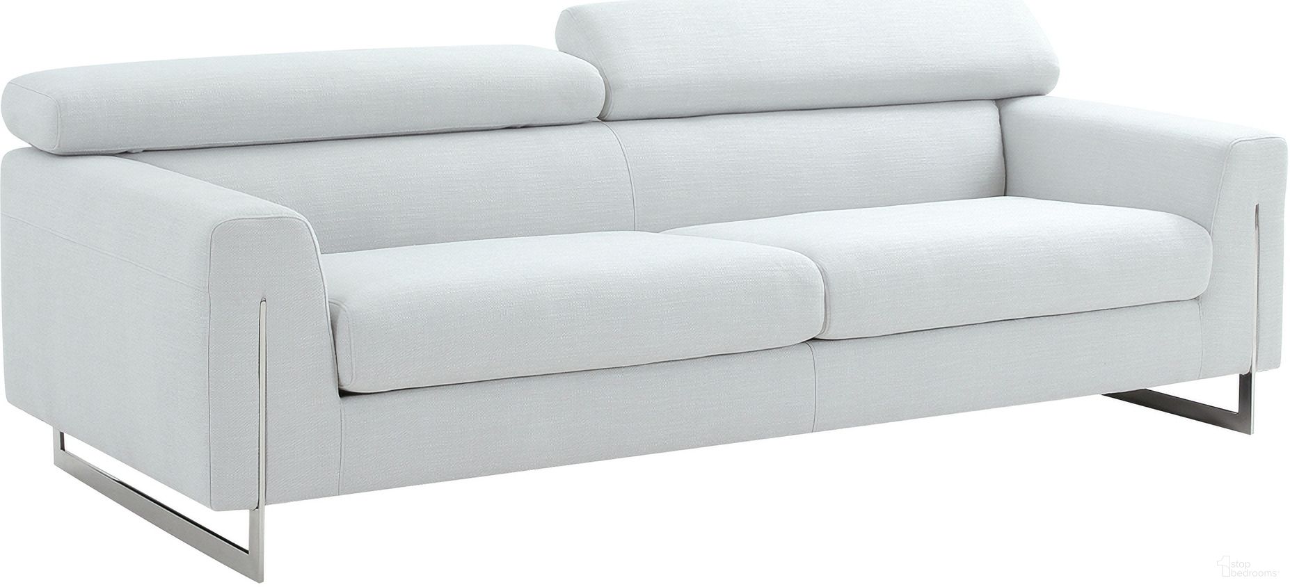 The appearance of Noho Serena Modern Sofa with Adjustable Headrests In Silver designed by Pasargad Home in the modern / contemporary interior design. This silver piece of furniture was selected by 1StopBedrooms from Noho Collection to add a touch of cosiness and style into your home. Sku: PZW-2027W-3. Material: Poly.