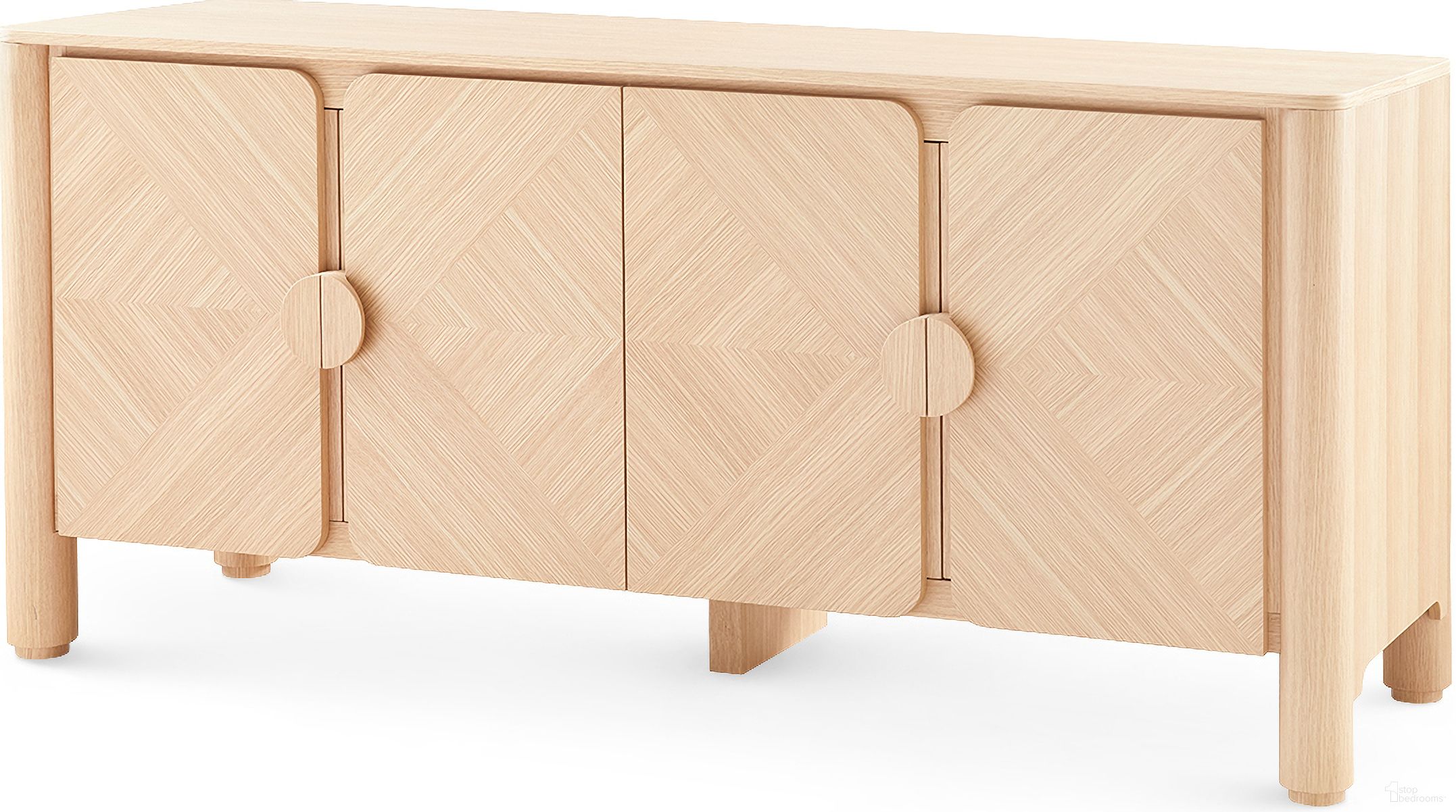 The appearance of Nolan 4-Door Cabinet In Pristine Oak designed by Villa & House in the modern / contemporary interior design. This oak piece of furniture was selected by 1StopBedrooms from Nolan Collection to add a touch of cosiness and style into your home. Sku: NOL-450-690. Material: Wood.