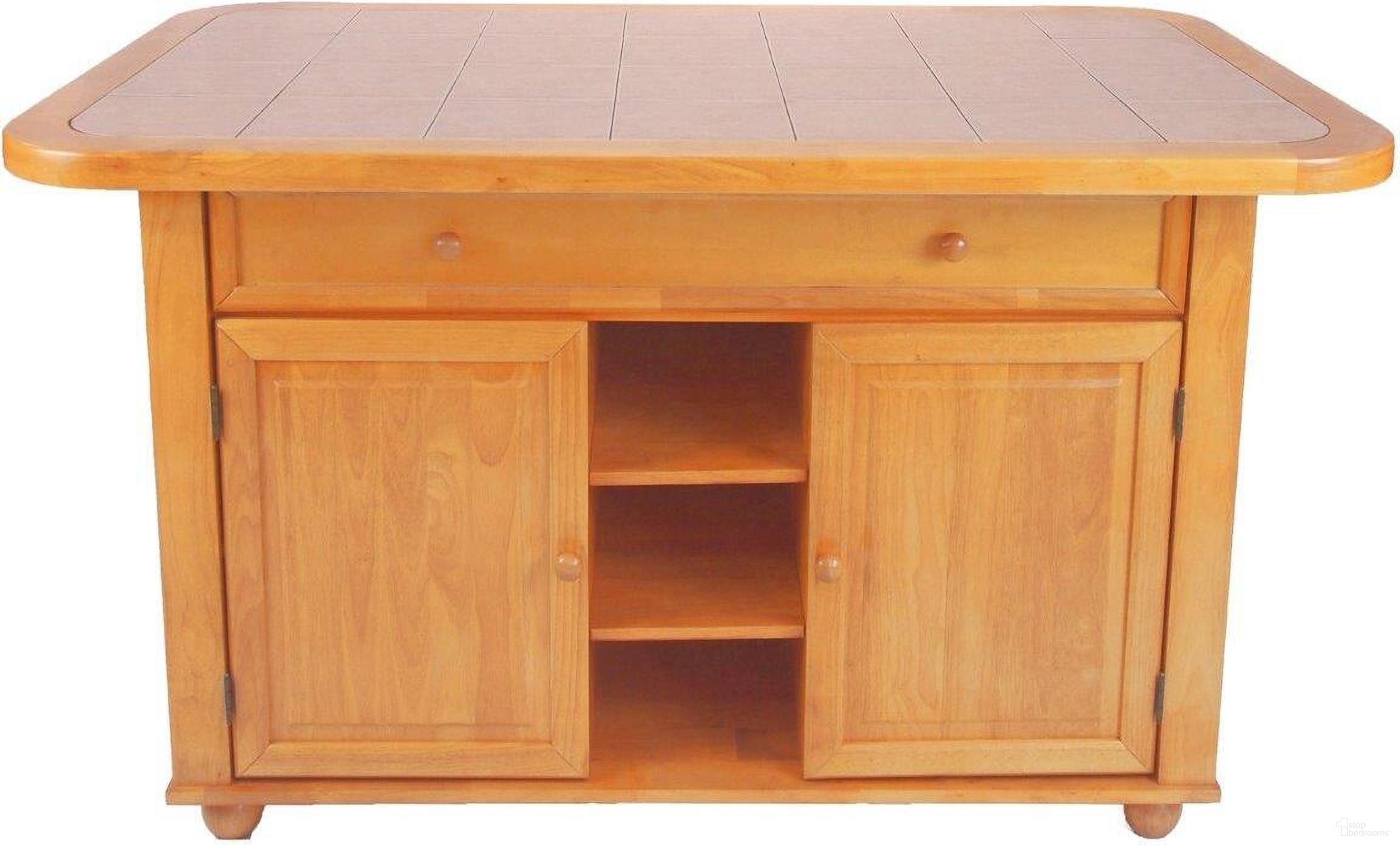 The appearance of Oak Selections Terracotta Rose Tile Top Light Oak Kitchen Island designed by Sunset Trading in the traditional interior design. This beige piece of furniture was selected by 1StopBedrooms from Oak Selections Collection to add a touch of cosiness and style into your home. Sku: CY-KI-TT-02-LO-B;CY-KI-TT-02-LO-T. Material: Wood.
