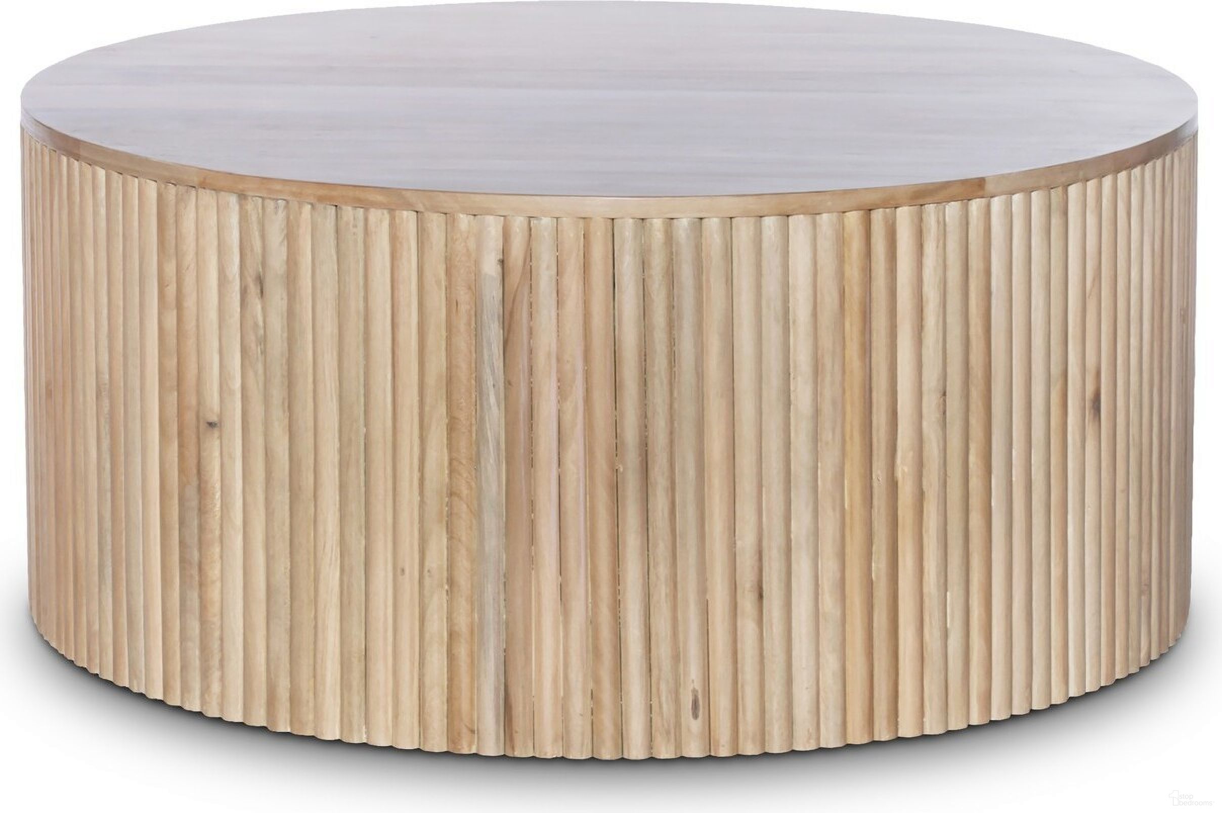The appearance of Oakhill Coffee Table In Natural designed by Meridian in the modern / contemporary interior design. This natural piece of furniture  was selected by 1StopBedrooms from Oakhill Collection to add a touch of cosiness and style into your home. Sku: 276-CT. Material: Wood.