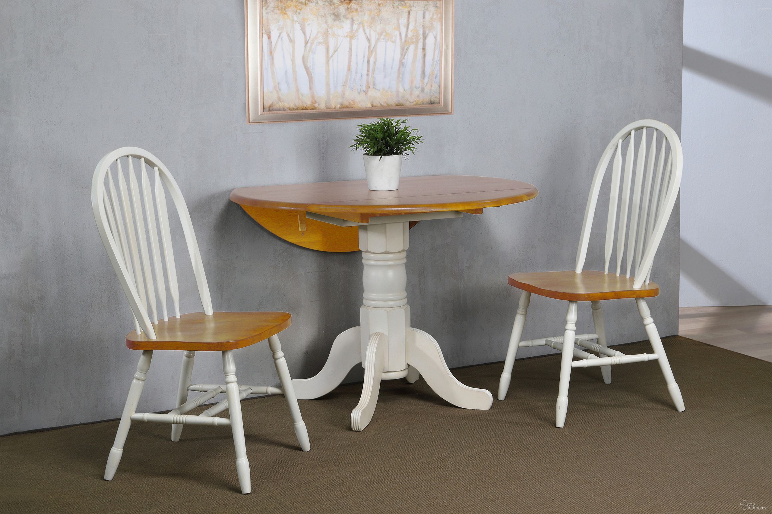 The appearance of Oakley Selections 3 Piece 42 Inch Round Extendable Drop Leaf Table Set In Antique White And Light Oak designed by Sunset Trading in the traditional interior design. This white and oak piece of furniture was selected by 1StopBedrooms from Oakley Collection to add a touch of cosiness and style into your home. Sku: DLU-TPD-4242-LO-T;DLU-TPD-4242-AW-B;DLU-820-AWLO. Material: Rubberwood.