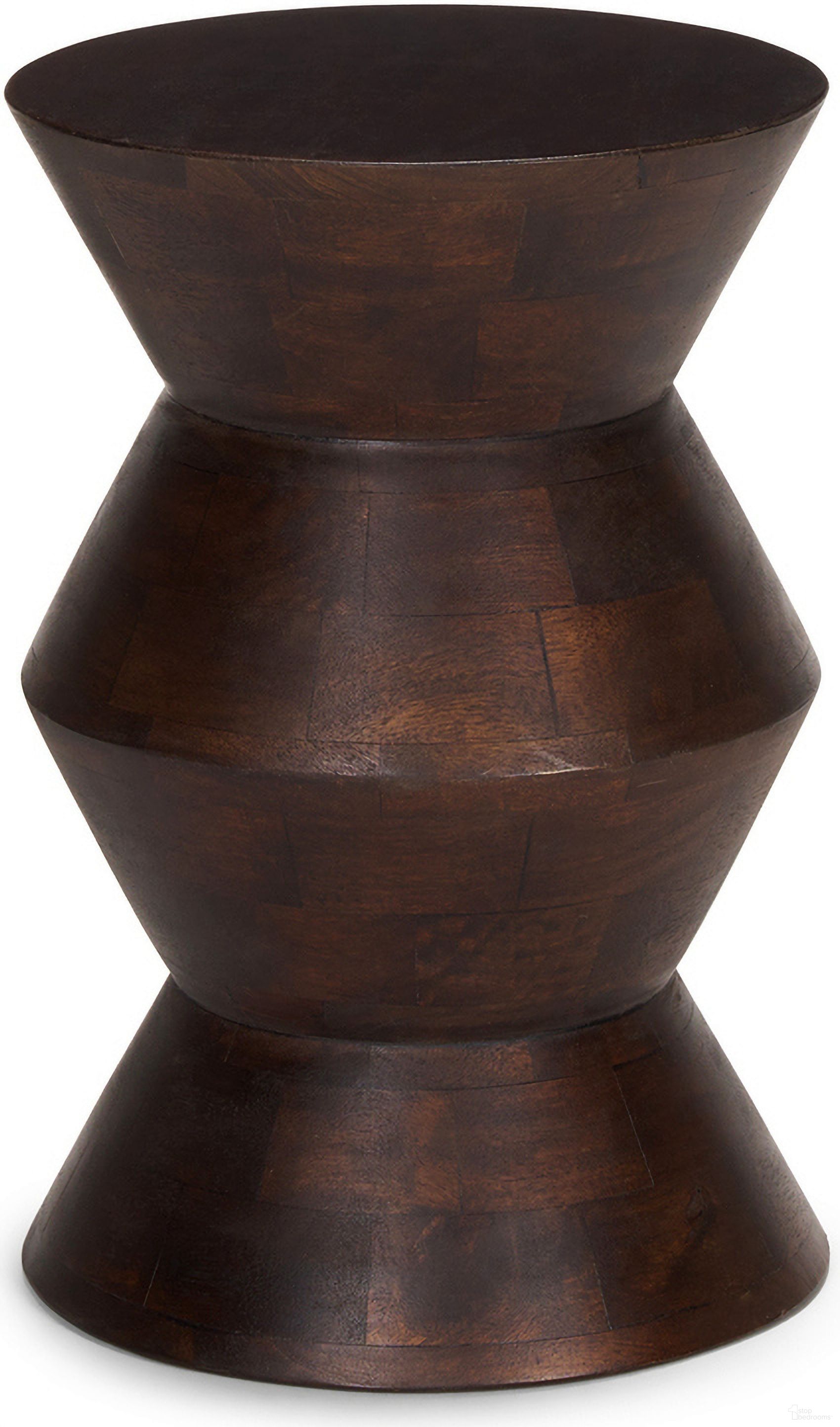 The appearance of Odessa Side Table In Dark Brown designed by Mercana in the modern / contemporary interior design. This dark brown piece of furniture  was selected by 1StopBedrooms from Odessa Collection to add a touch of cosiness and style into your home. Sku: 70509. Material: Wood.
