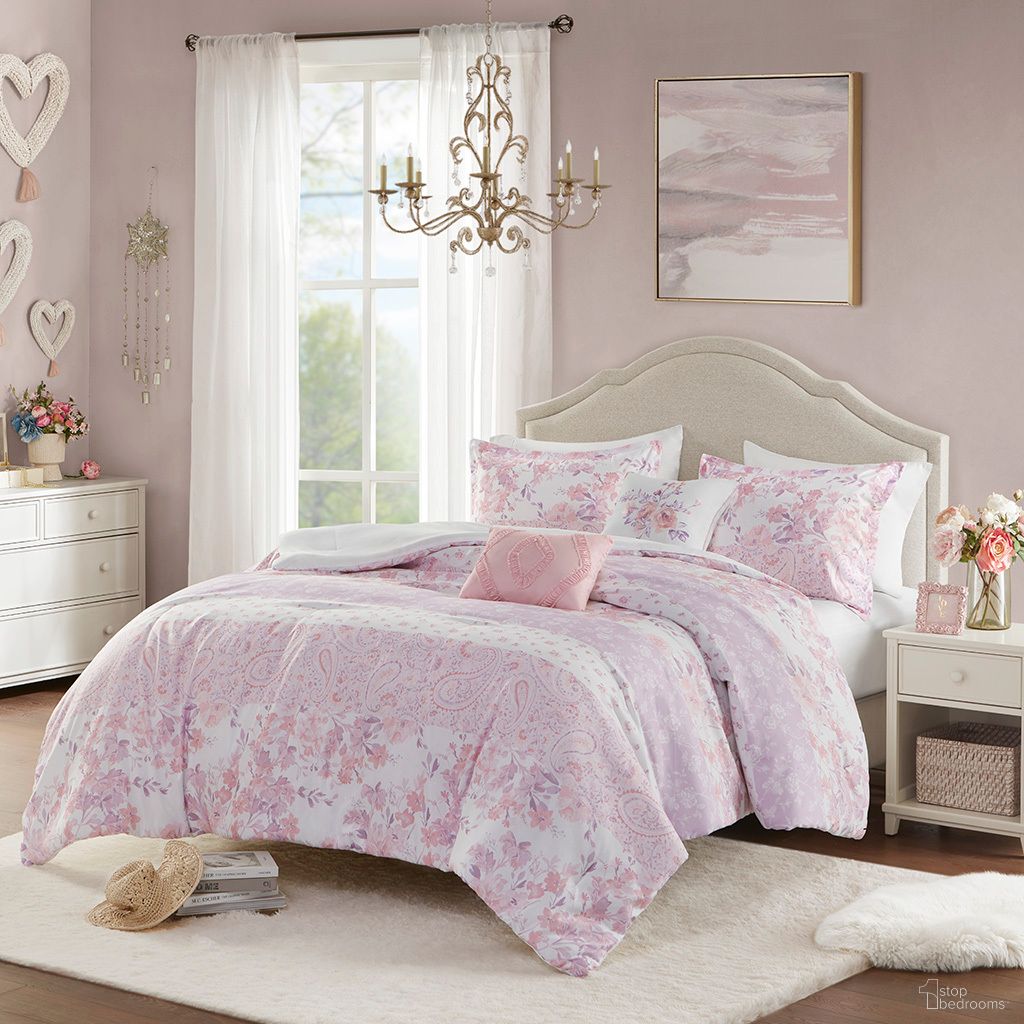 The appearance of Oliena Floral Paisley 4 Piece Twin/Twin XL Comforter Set In Pink designed by Olliix in the country / farmhouse interior design. This pink piece of furniture was selected by 1StopBedrooms from Oliena Collection to add a touch of cosiness and style into your home. Sku: ID10-2322. Material: Polyester. Bed Size: Twin.
