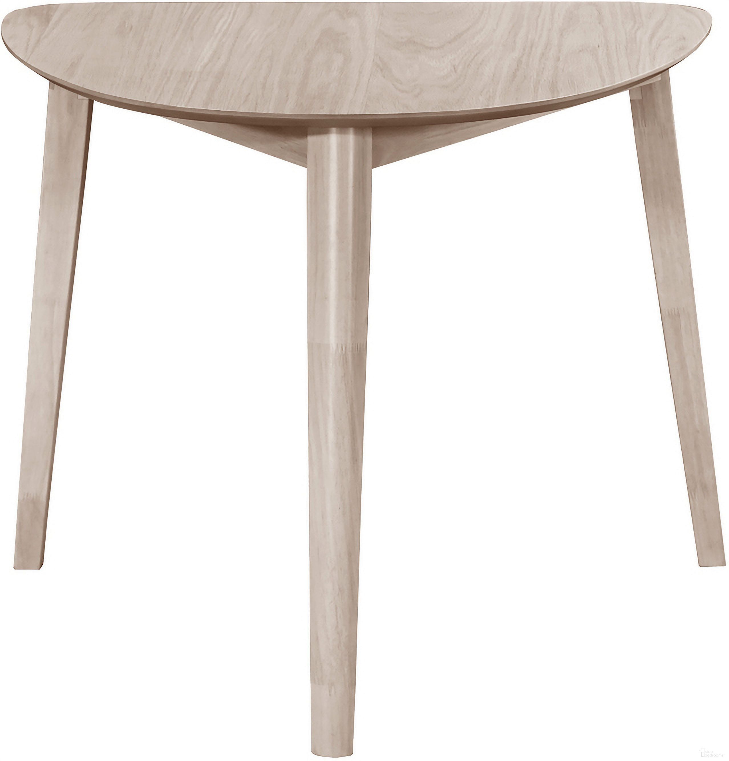 The appearance of Oscar Corner Table In White Ash designed by New Classic in the modern / contemporary interior design. This white piece of furniture was selected by 1StopBedrooms from Oscar Collection to add a touch of cosiness and style into your home. Sku: D1651W-13. Table Base Style: Legs. Table Top Shape: Free Form. Material: Solid Wood. Size: 32" x 35".