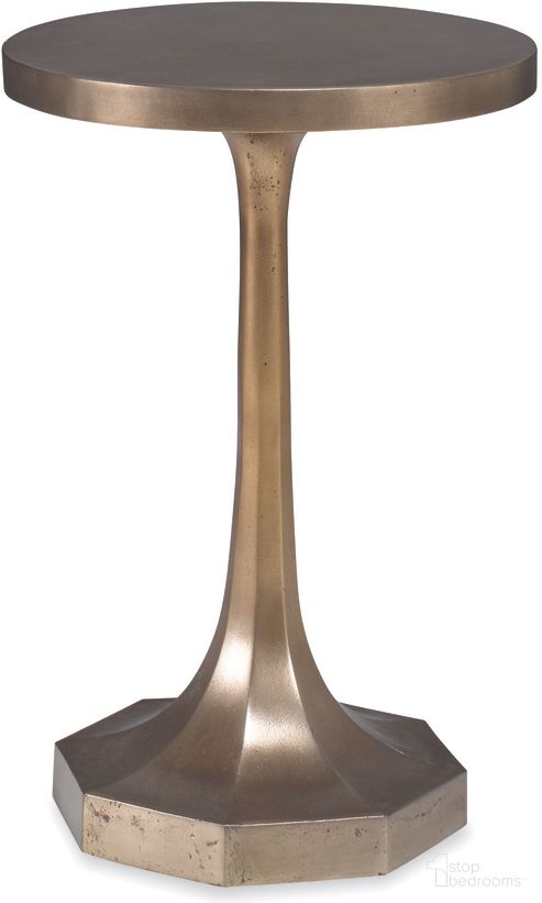 The appearance of Oscar Drinks Table In Antique Brass designed by Century Furniture in the modern / contemporary interior design. This antique brass piece of furniture was selected by 1StopBedrooms from Carrier and Company Case Collection to add a touch of cosiness and style into your home. Sku: C7A-616. Material: Resin.