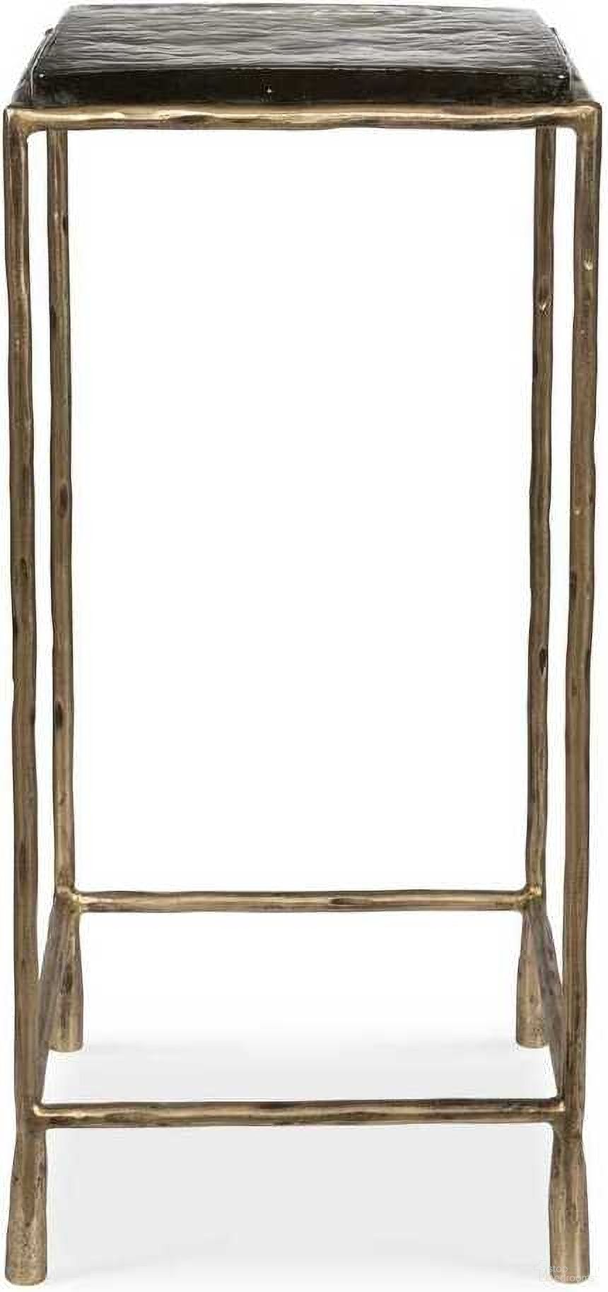 The appearance of Ovard Accent Table In Brass designed by Uttermost in the modern / contemporary interior design. This brass piece of furniture  was selected by 1StopBedrooms from Ovard Collection to add a touch of cosiness and style into your home. Sku: 50089. Material: Metal.