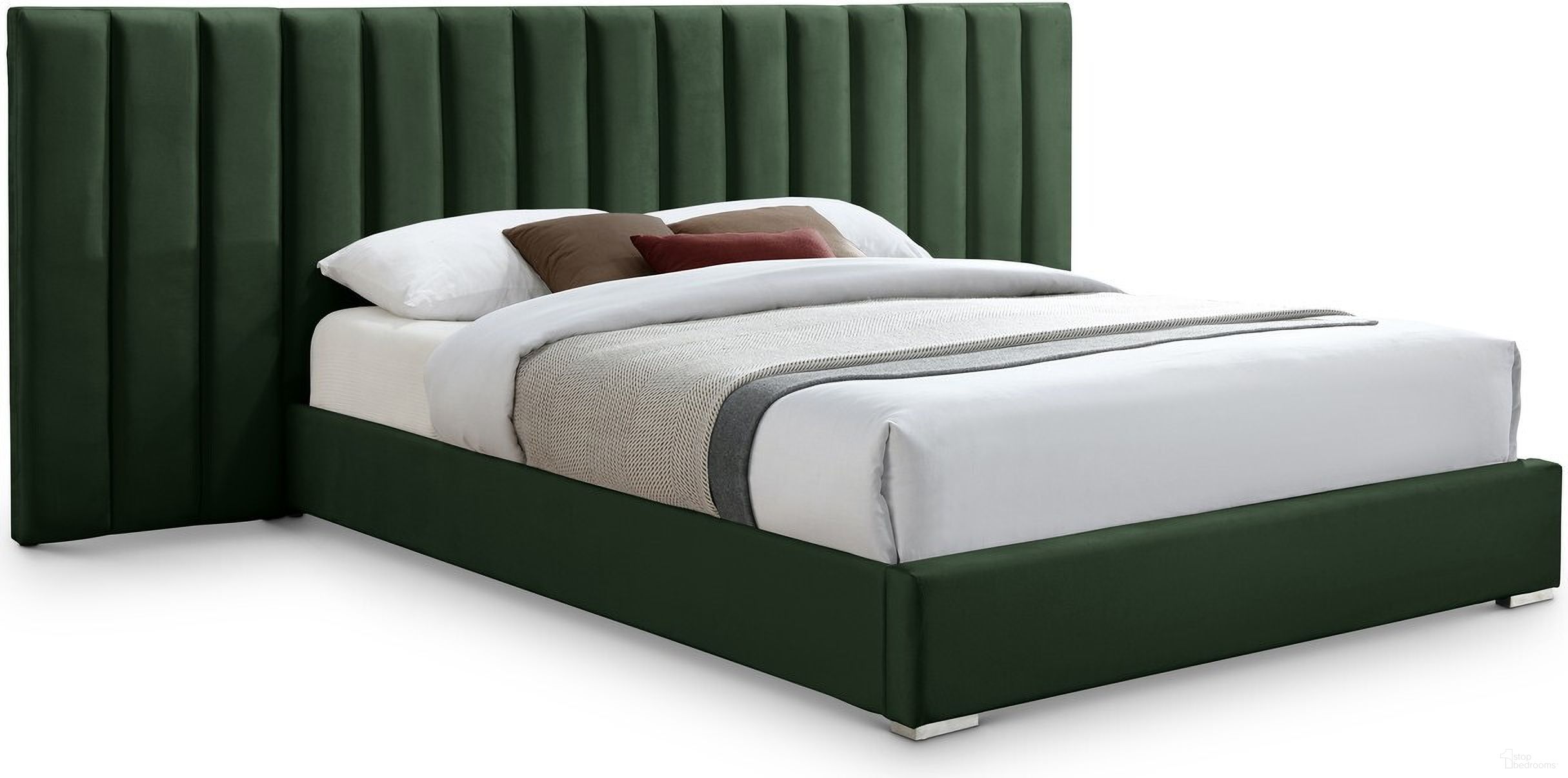 The appearance of Pablo Velvet King Bed In Green designed by Meridian in the modern / contemporary interior design. This green piece of furniture was selected by 1StopBedrooms from Pablo Collection to add a touch of cosiness and style into your home. Sku: PabloGreen-K Box 1/2 (Headboard / Side Panel);PabloGreen-K Box 2/2 (Footboard / Side Rail / Slats / Hardware). Bed Type: Panel Bed. Bed Size: King. Material: Velvet.