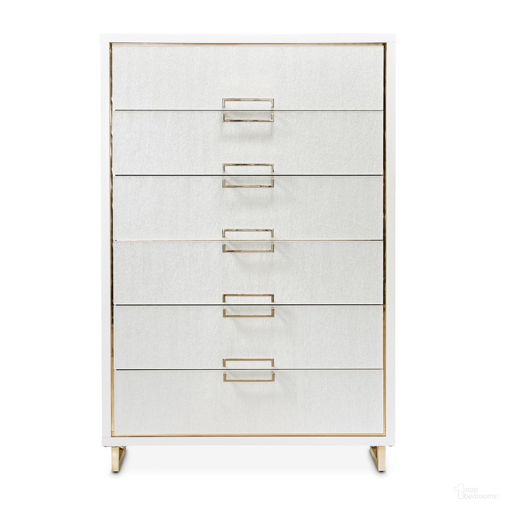 The appearance of Palm Gate 6-Drawer Chest In Cloud White designed by Michael Amini in the modern / contemporary interior design. This cloud white piece of furniture was selected by 1StopBedrooms from Palm Gate Collection to add a touch of cosiness and style into your home. Sku: N9086070SA-108. Material: Wood.