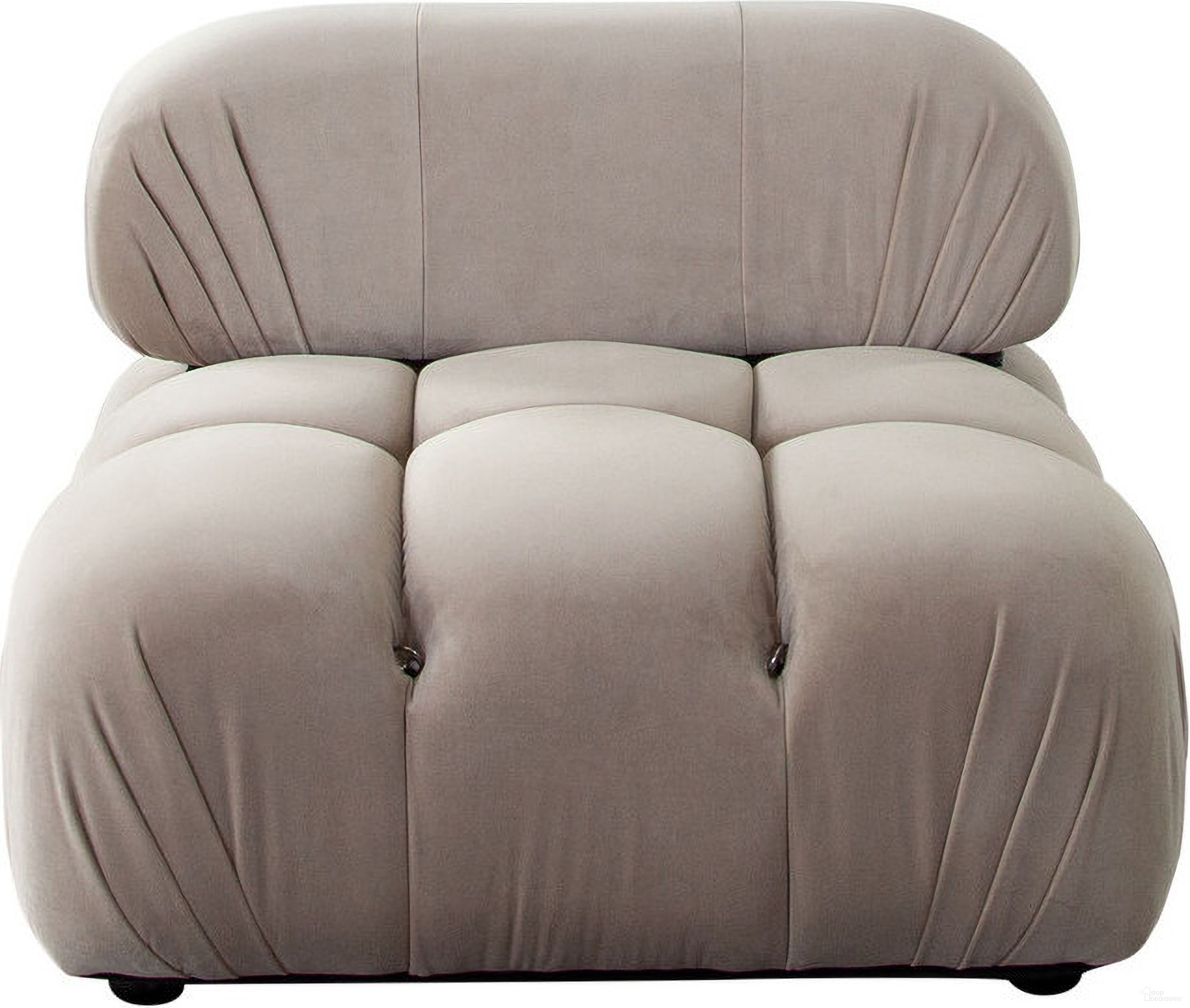 The appearance of Paloma Armless Chair In Mink Tan Velvet designed by Diamond Sofa in the modern / contemporary interior design. This tan piece of furniture was selected by 1StopBedrooms from Paloma Collection to add a touch of cosiness and style into your home. Sku: PALOMAACTN. Material: Velvet.