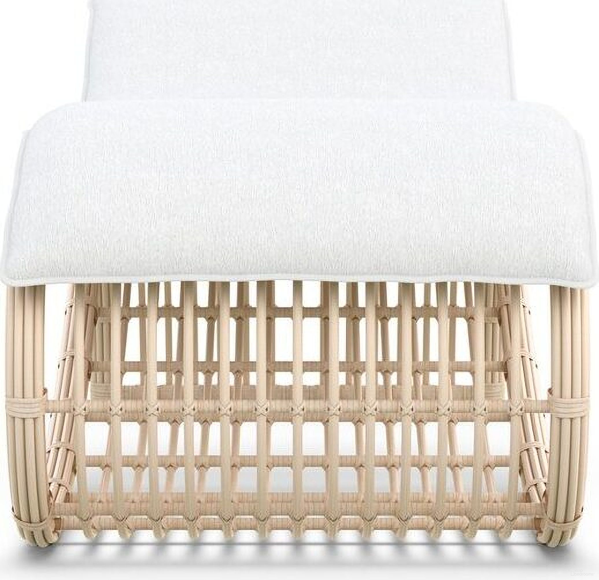 The appearance of Paloma Wave Chaise Lounge with Cushion In Polar and Matte White designed by Azzurro Living in the coastal interior design. This polar/matte white piece of furniture was selected by 1StopBedrooms from Paloma Collection to add a touch of cosiness and style into your home. Sku: PWAV-W05L1-CU. Material: Aluminum.