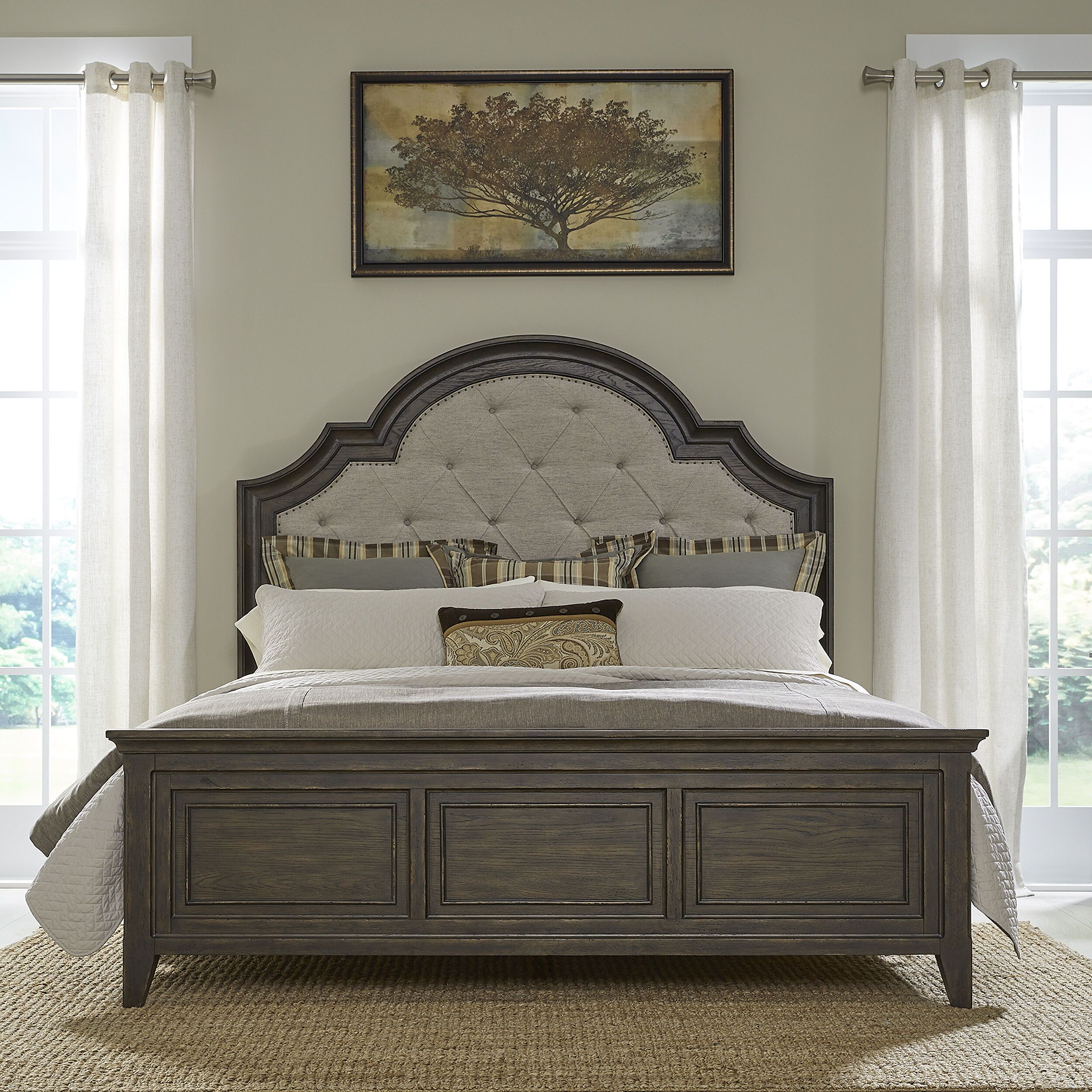 The appearance of Paradise Valley King Upholstered Bed In Saddle Brown designed by Liberty in the traditional interior design. This saddle brown piece of furniture was selected by 1StopBedrooms from Paradise Valley Collection to add a touch of cosiness and style into your home. Sku: 297-BR15HU;297-BR16;297-BR90. Bed Size: King. Material: Rubberwood. Bed Type: Upholstered Bed.