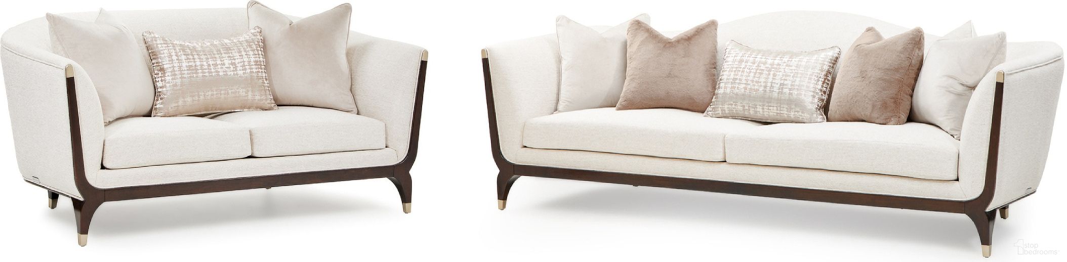 The appearance of Paris Chic Living Room Set In Cremini and Espresso designed by Michael Amini in the transitional interior design. This espresso piece of furniture was selected by 1StopBedrooms from Paris Chic Collection to add a touch of cosiness and style into your home. Sku: NF9003815-CRMNI-409;NF9003825-CRMNI-409. Material: Solid Wood.