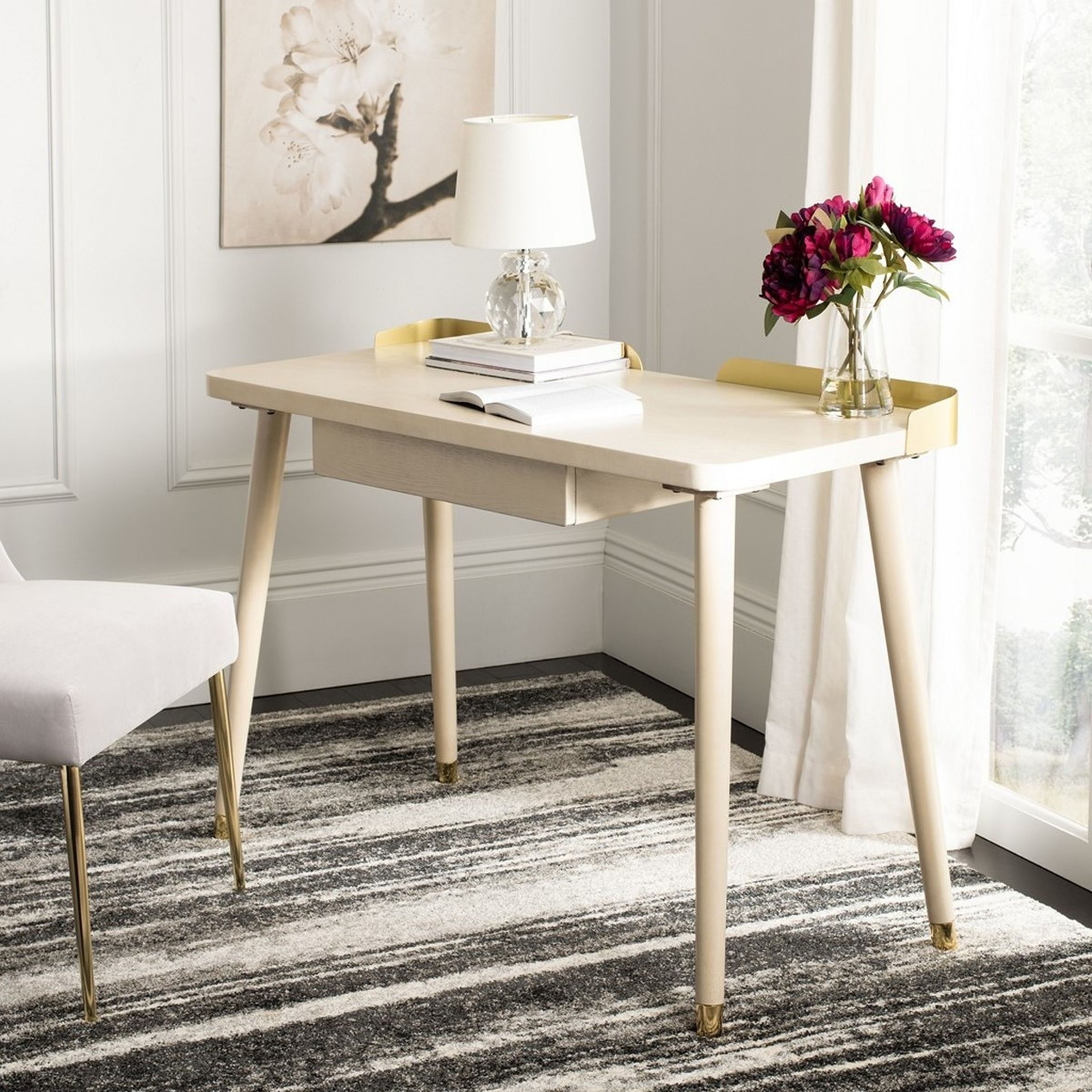 The appearance of Parker White Washed and Gold 1 Drawer Home Office Set designed by Safavieh in the transitional interior design. This gold and white piece of furniture was selected by 1StopBedrooms from Parker Collection to add a touch of cosiness and style into your home. Sku: DSK6400B;DCH6200A-SET2. Material: Metal.