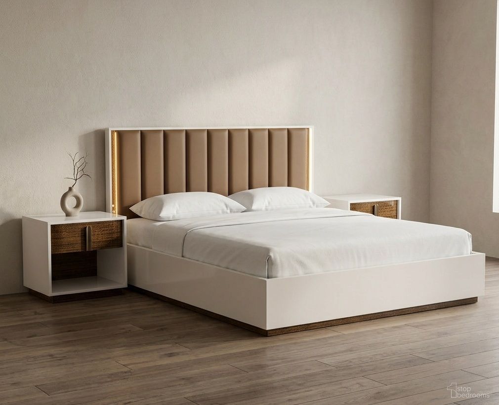 Pavira Bedroom Set with LED Lights In Walnut