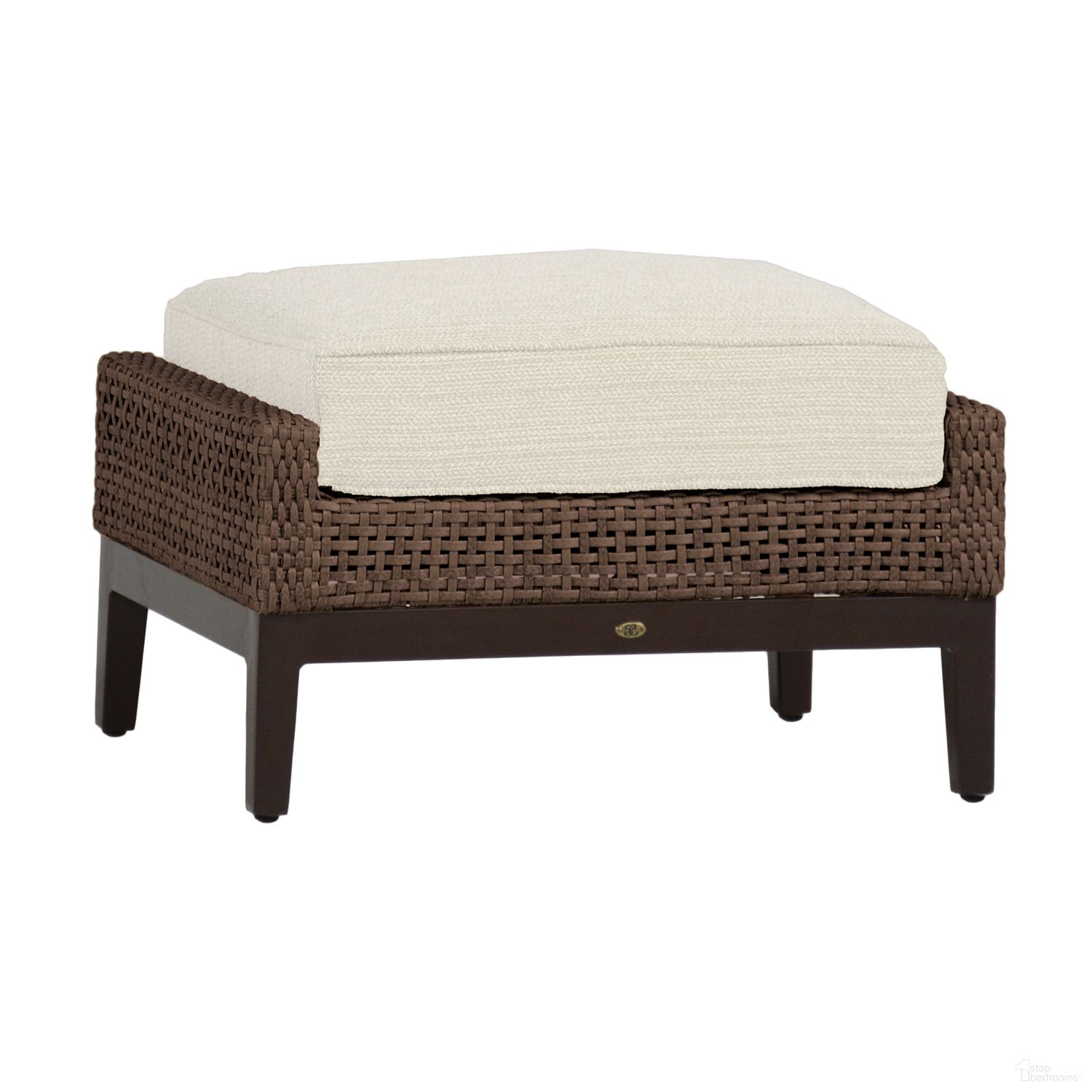 The appearance of Peninsula Woven Ottoman In Cabana Stripe Chambray designed by Summer Classics in the traditional interior design. This cabana stripe chambray piece of furniture was selected by 1StopBedrooms from Peninsula Collection to add a touch of cosiness and style into your home. Sku: 423317+C523P4958N. Material: Wicker.