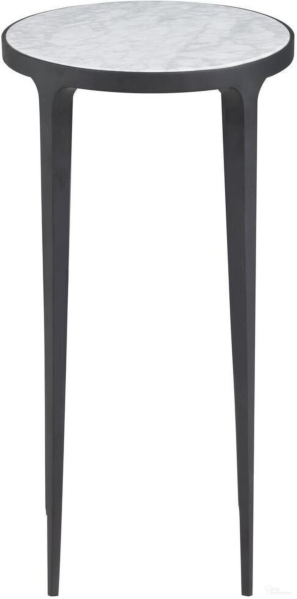 The appearance of Phoenix Oval Drink Table In White and Bronze designed by Fairfield Chair in the modern / contemporary interior design. This white/bronze piece of furniture  was selected by 1StopBedrooms from Phoenix Collection to add a touch of cosiness and style into your home. Sku: 8085-88. Material: Metal.