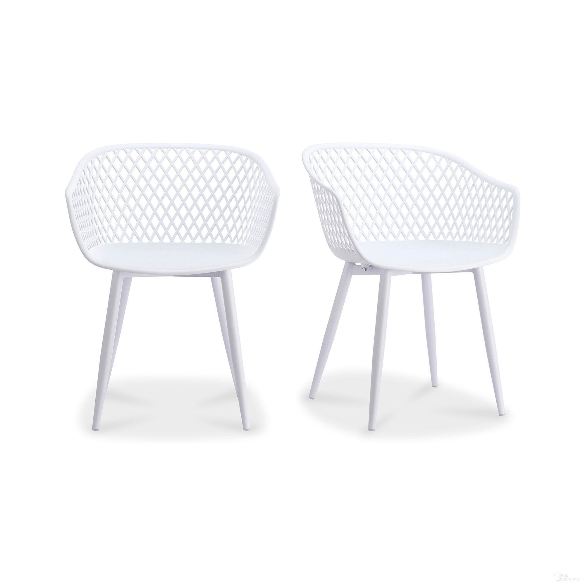 The appearance of Piazza Modern White Outdoor Chairs Set of 2 designed by Moes Home in the modern / contemporary interior design. This white piece of furniture  was selected by 1StopBedrooms from Piazza Collection to add a touch of cosiness and style into your home. Sku: QX-1001-18. Material: Plastic.