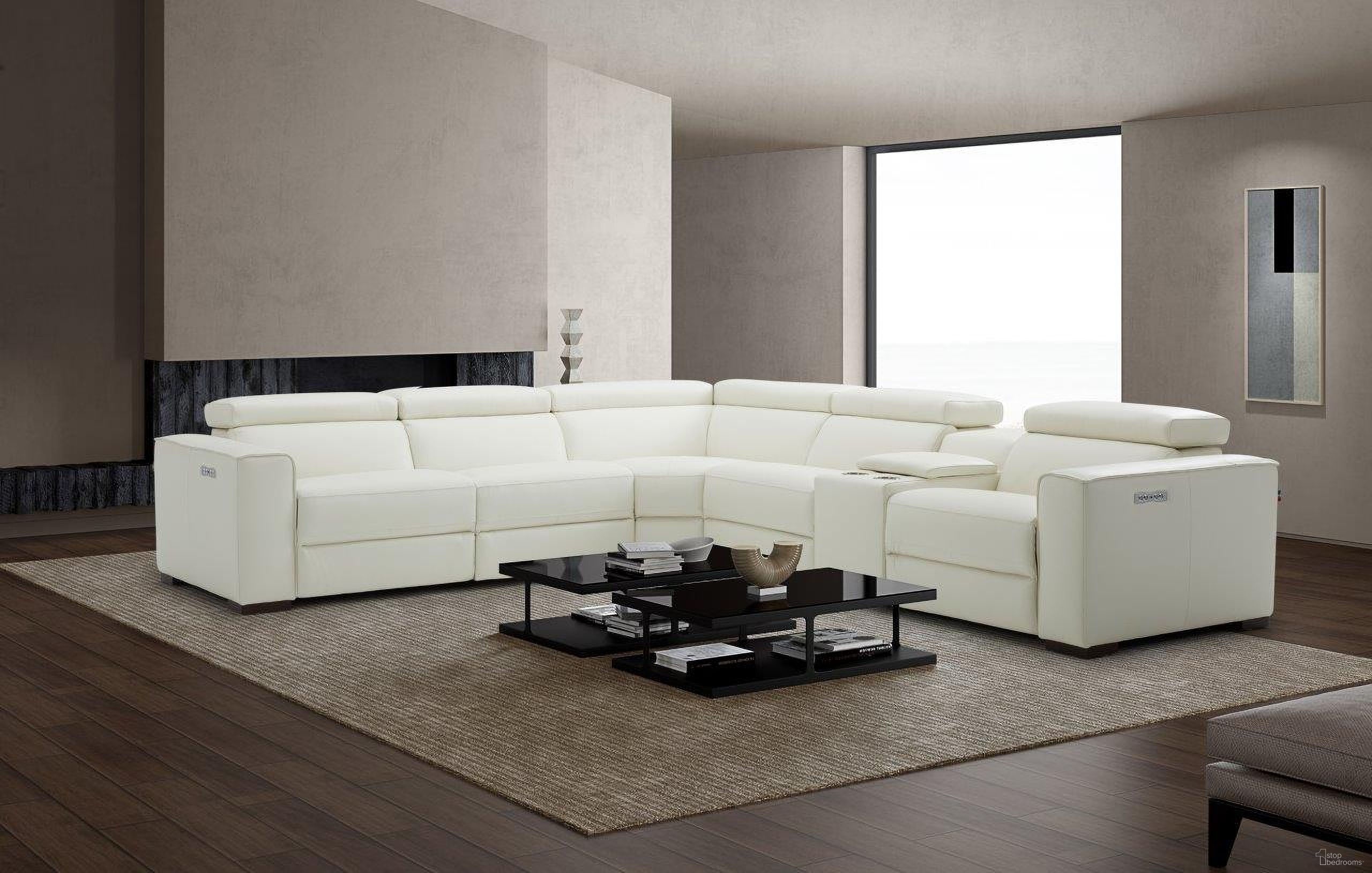 Picasso Motion Sectional in White