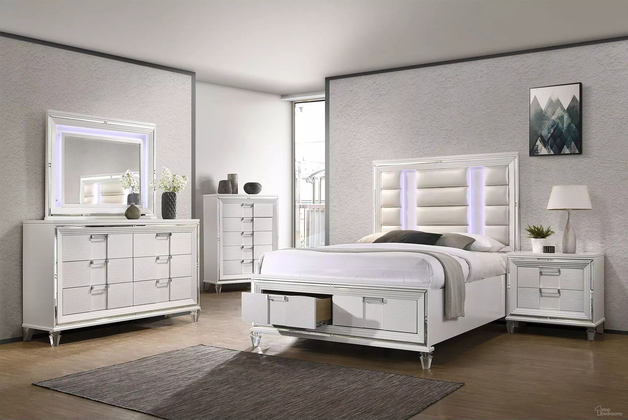 The appearance of Picket House Furnishings Charlotte Storage Bedroom Set in White designed by Picket House in the modern / contemporary interior design. This white piece of furniture  was selected by 1StopBedrooms from Charlotte Collection to add a touch of cosiness and style into your home. Sku: TN700QF;TN700QH;TN700QKR;TN700QS;TN700NS. Bed Size: King. Material: Rubberwood.