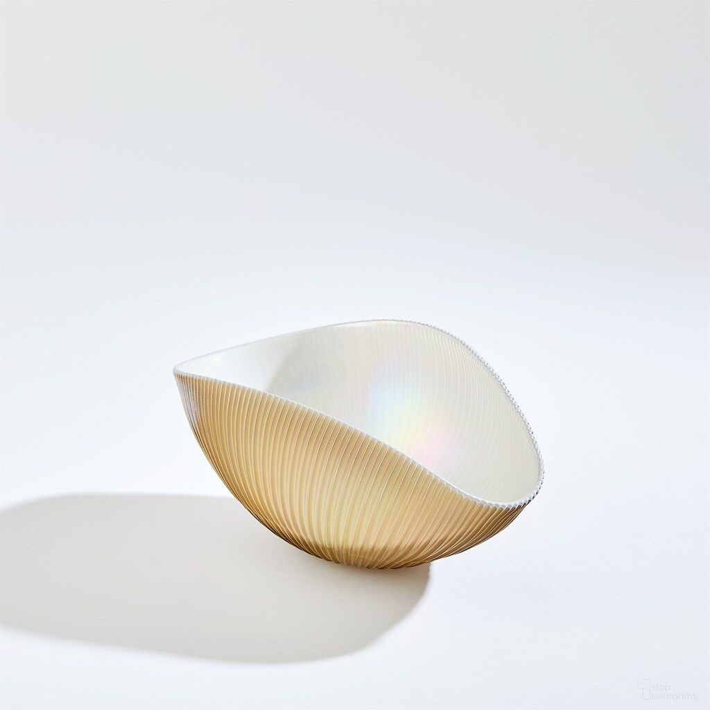 The appearance of Pleated Small Bowl In Ivory and Camel designed by Global Views in the modern / contemporary interior design. This ivory and camel piece of furniture was selected by 1StopBedrooms from Pleated Collection to add a touch of cosiness and style into your home. Sku: 331867. Material: Ceramic.