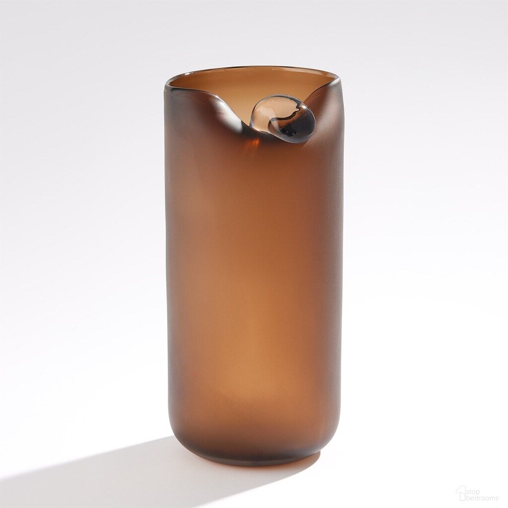 The appearance of Poise Large Vase In Tobacco designed by Global Views in the modern / contemporary interior design. This tobacco piece of furniture was selected by 1StopBedrooms from Poise Collection to add a touch of cosiness and style into your home. Sku: 780737. Material: Alabaster.