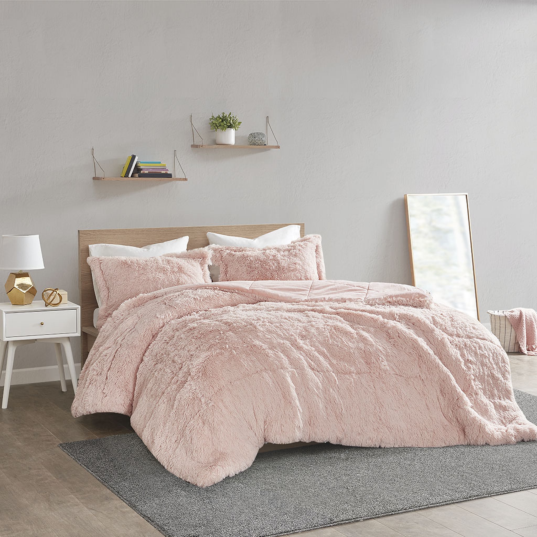 Polyester Back Solid Shaggy Long Fur 3 Piece Queen Comforter Set In Blush