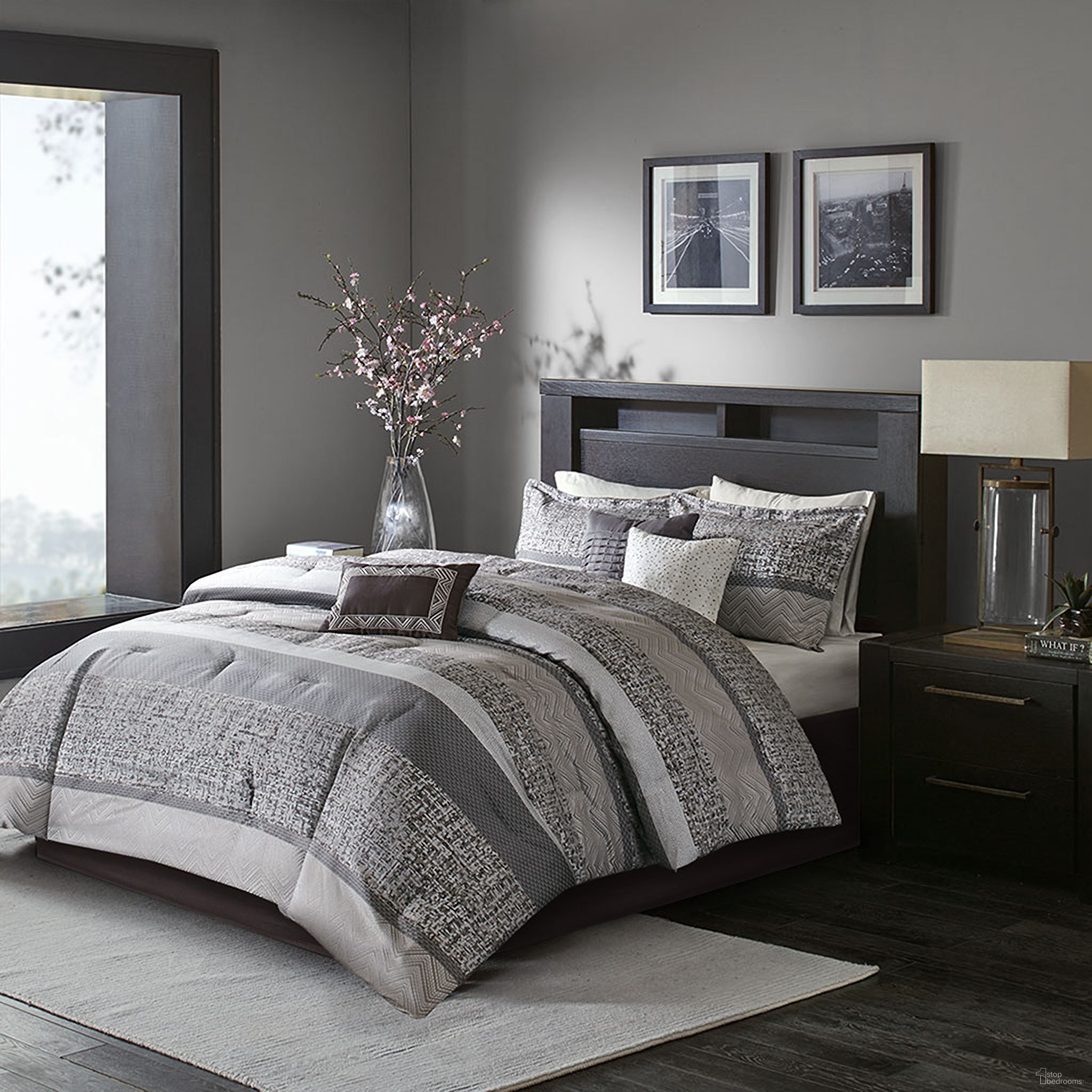 Polyester Jacquard 7 Piece California King Comforter Set In Grey/Taupe