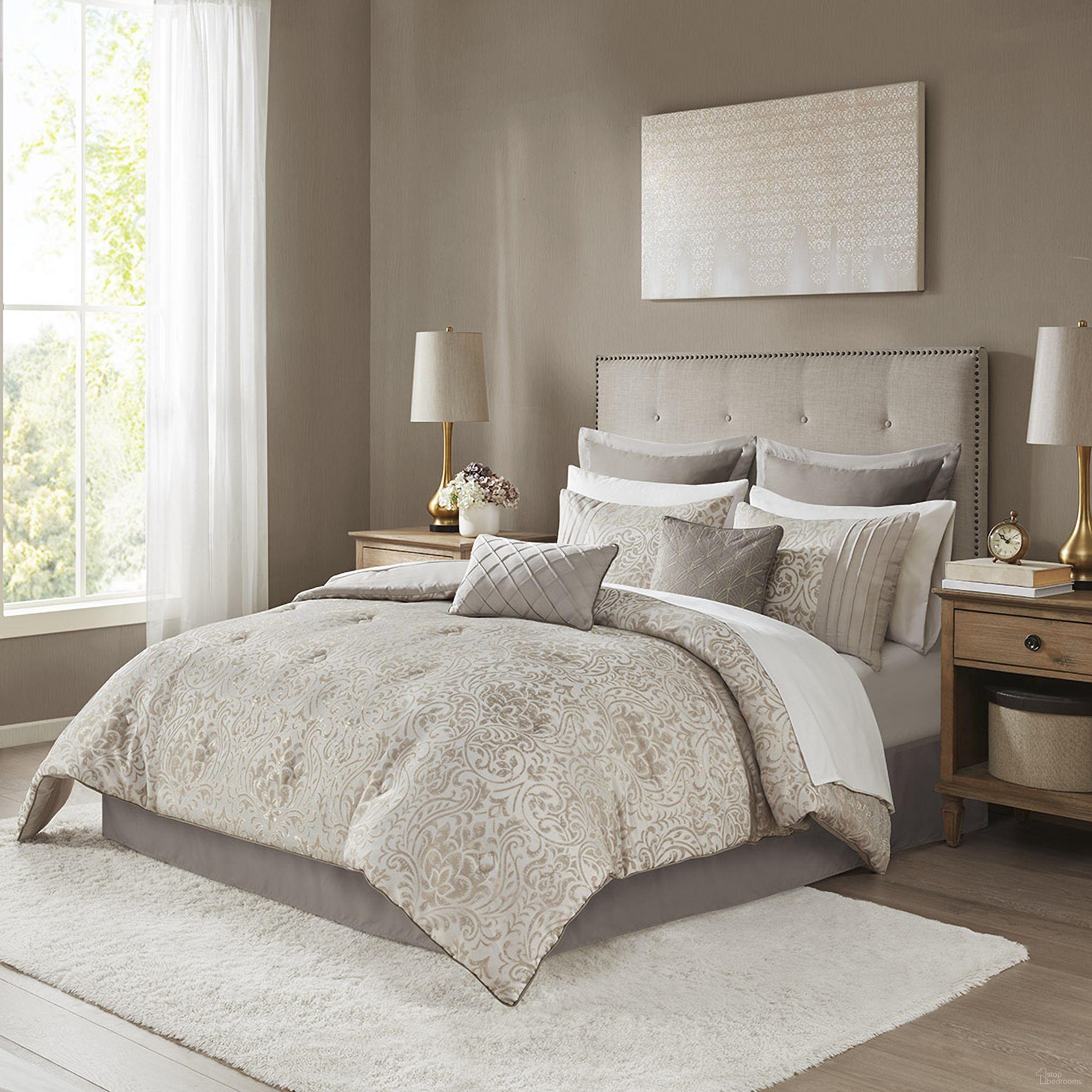 The appearance of Polyester Jaquard 12 Piece Queen Comforter Set In Khaki designed by Olliix in the traditional interior design. This khaki piece of furniture was selected by 1StopBedrooms from Emilia Collection to add a touch of cosiness and style into your home. Sku: MP10-7204. Material: Polyester. Bed Size: Queen.