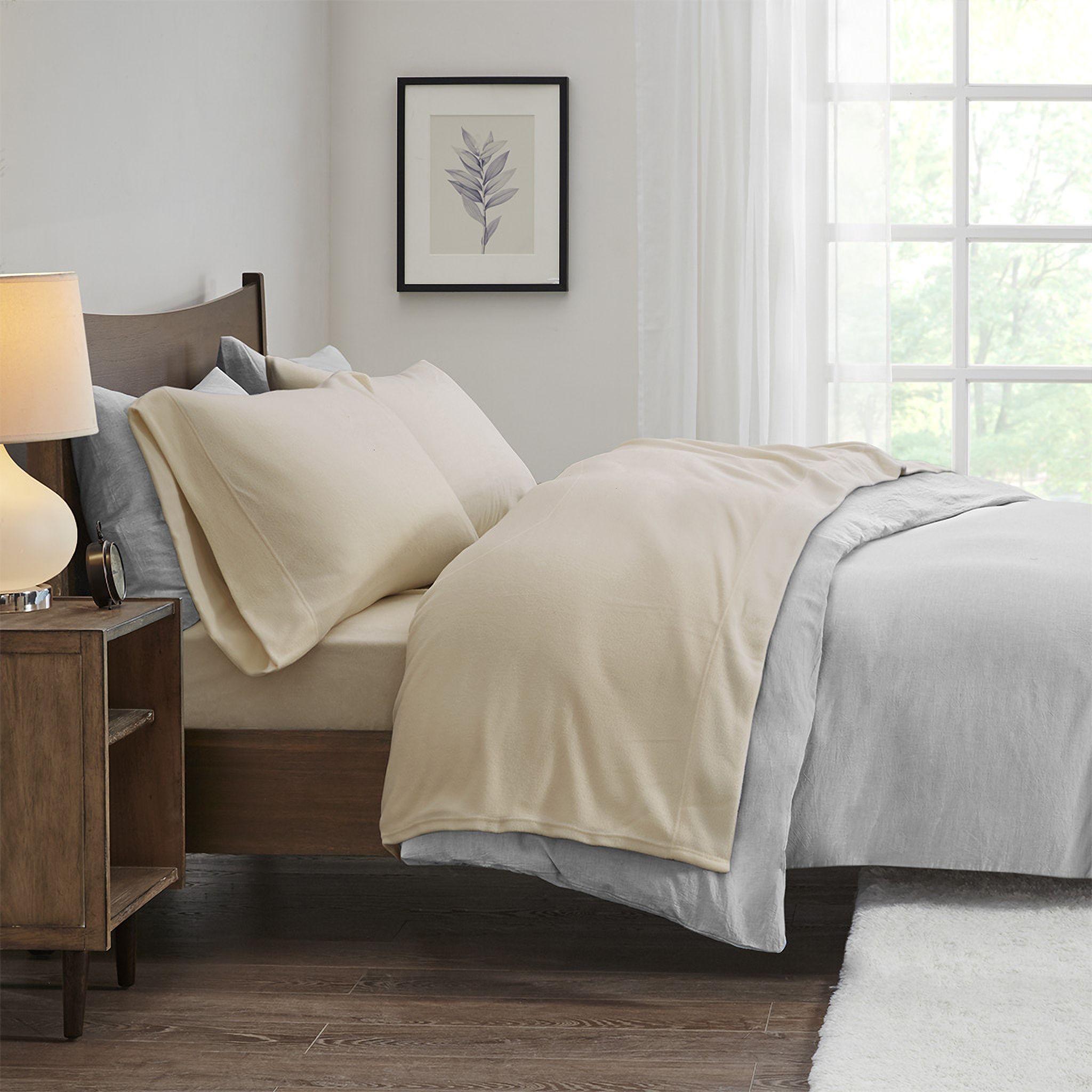The appearance of Polyester Knitted Micro Fleece Solid 3 Piece Twin Sheet Set In Khaki designed by Olliix in the transitional interior design. This khaki piece of furniture was selected by 1StopBedrooms from Micro Fleece Collection to add a touch of cosiness and style into your home. Sku: PC20-001. Material: Polyester. Bed Size: Twin.
