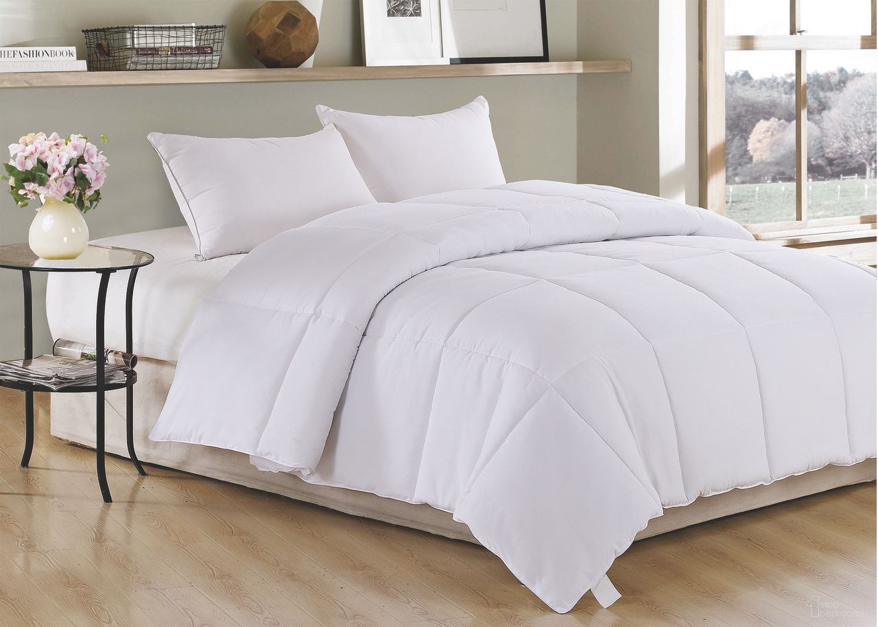 The appearance of Polyester Medium Warmth Down Twin Alternative Comforter Duvet Insert In White designed by AC Pacific in the modern / contemporary interior design. This white piece of furniture was selected by 1StopBedrooms from to add a touch of cosiness and style into your home. Sku: COMFORT-T. Material: Polyester. Bed Size: Twin.