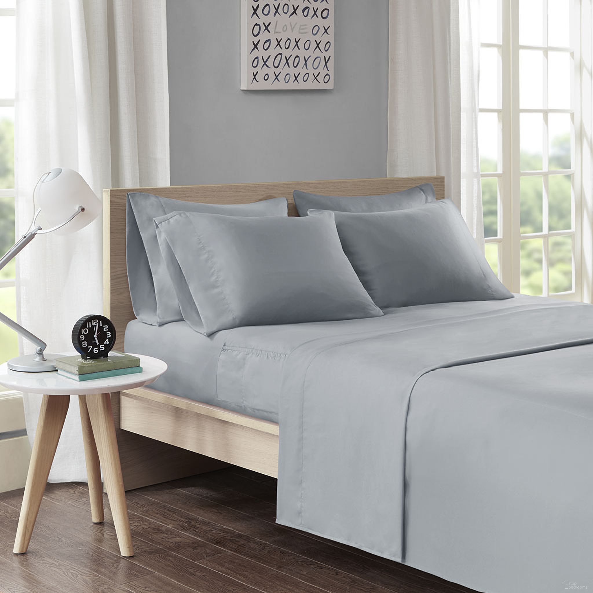 The appearance of Polyester Microfiber Solid 4 Piece Twin Sheet Set With Side Storage Pockets In Grey designed by Olliix in the modern / contemporary interior design. This grey piece of furniture was selected by 1StopBedrooms from Microfiber Collection to add a touch of cosiness and style into your home. Sku: ID20-1454. Material: Microfiber. Bed Size: Twin.