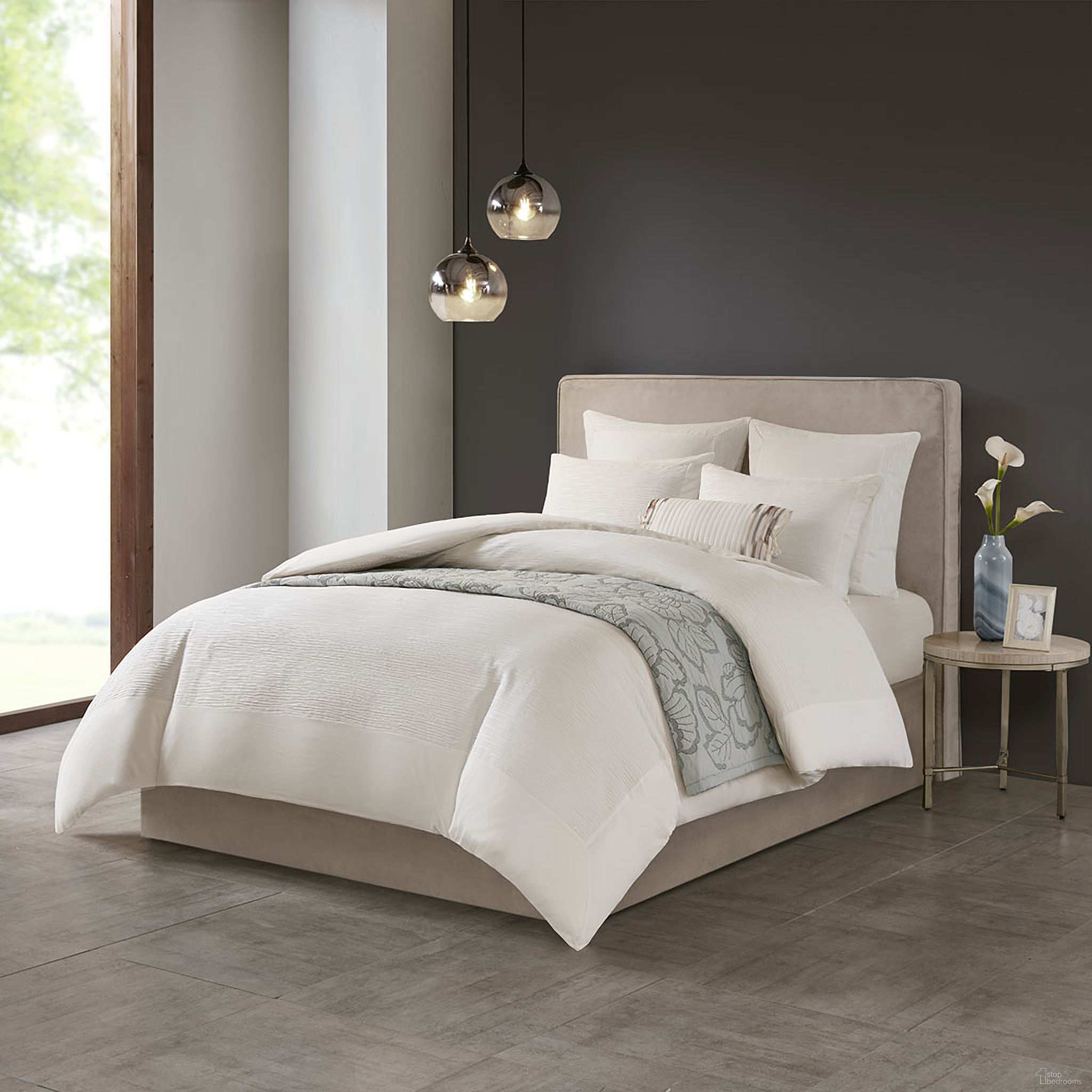 Polyester Yarn Dyed Pieced 3 Piece Queen Duvet Cover Set In White