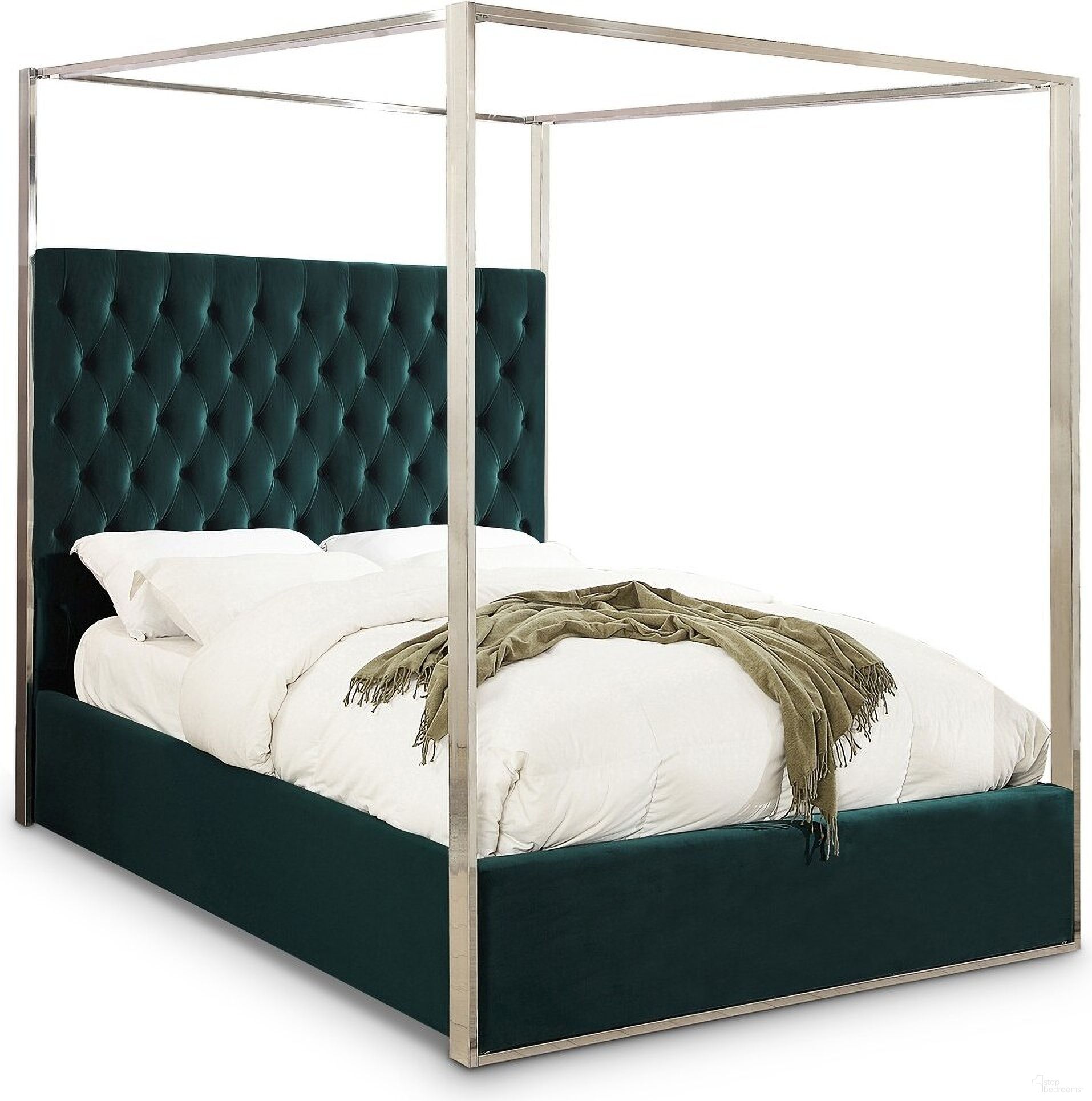 The appearance of Porter Velvet King Bed In Green designed by Meridian in the modern / contemporary interior design. This green piece of furniture  was selected by 1StopBedrooms from Porter Collection to add a touch of cosiness and style into your home. Sku: PorterGreen-K Box 1/2 (HB/Slats);PorterGreen-K Box 2/2 (FB/Rails/Metal Bar/Hardware/Legs/9 Vertical Rods). Bed Type: Canopy Bed. Bed Size: King. Material: Velvet.