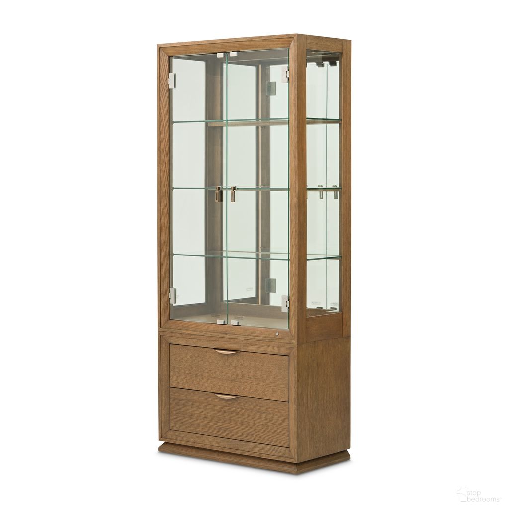 The appearance of Portrait Display Cabinet In Sienna Brown designed by Michael Amini in the modern / contemporary interior design. This sienna brown piece of furniture was selected by 1StopBedrooms from Portrait Collection to add a touch of cosiness and style into your home. Sku: 9031209B-225;9031209T-225. Material: Oak.