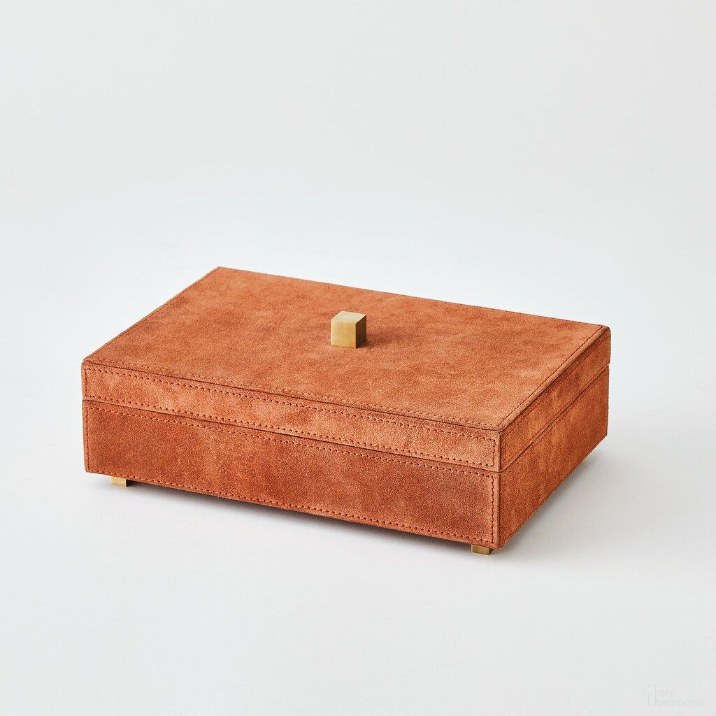 The appearance of Posh Small Rust Suede Box In Brass designed by Global Views in the modern / contemporary interior design. This brass piece of furniture  was selected by 1StopBedrooms from Posh Collection to add a touch of cosiness and style into your home. Sku: 994059. Material: Brass.