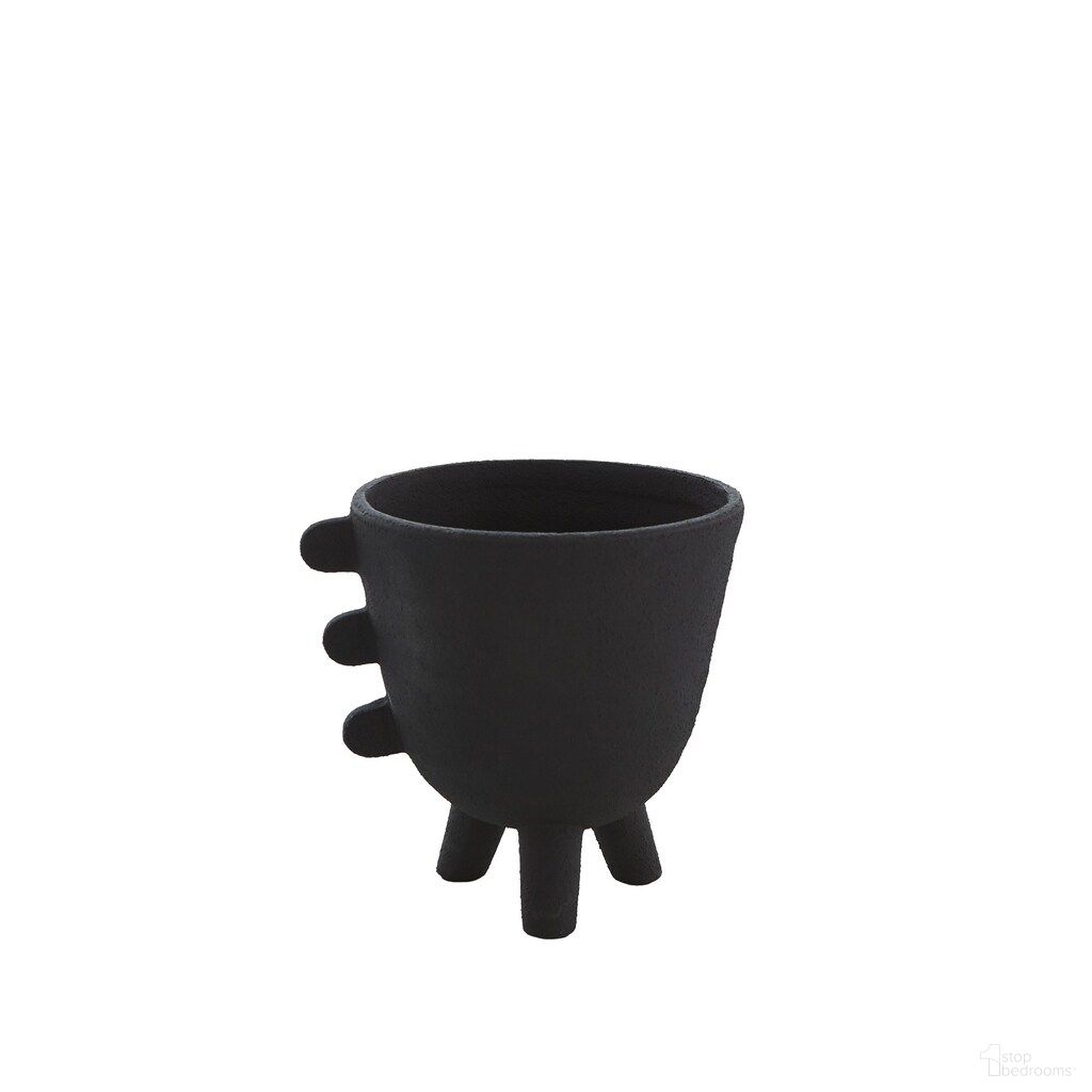 The appearance of Primitive Porcelain 3 Leg Cache Pot In Black designed by Global Views in the modern / contemporary interior design. This black piece of furniture  was selected by 1StopBedrooms from Primitive Collection to add a touch of cosiness and style into your home. Sku: WDS8187-GV. Material: Porcelain.