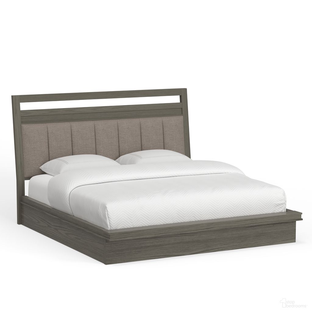 The appearance of Pure Modern Bedroom King Platform Bed In Grey designed by Parker House in the modern / contemporary interior design. This grey piece of furniture was selected by 1StopBedrooms from Pure Modern Collection to add a touch of cosiness and style into your home. Sku: BPUR#125066R;BPUR#1266FB;BPUR#1266HB. Bed Type: Platform Bed. Bed Size: King. Material: Wood Veneer.