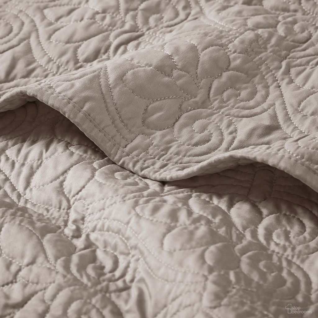 The appearance of Quebec Polyester Microfiber Oversized Quilted Throw In Khaki designed by Olliix in the traditional interior design. This khaki piece of furniture was selected by 1StopBedrooms from Quebec Collection to add a touch of cosiness and style into your home. Sku: MP50-2984. Material: Polyester.