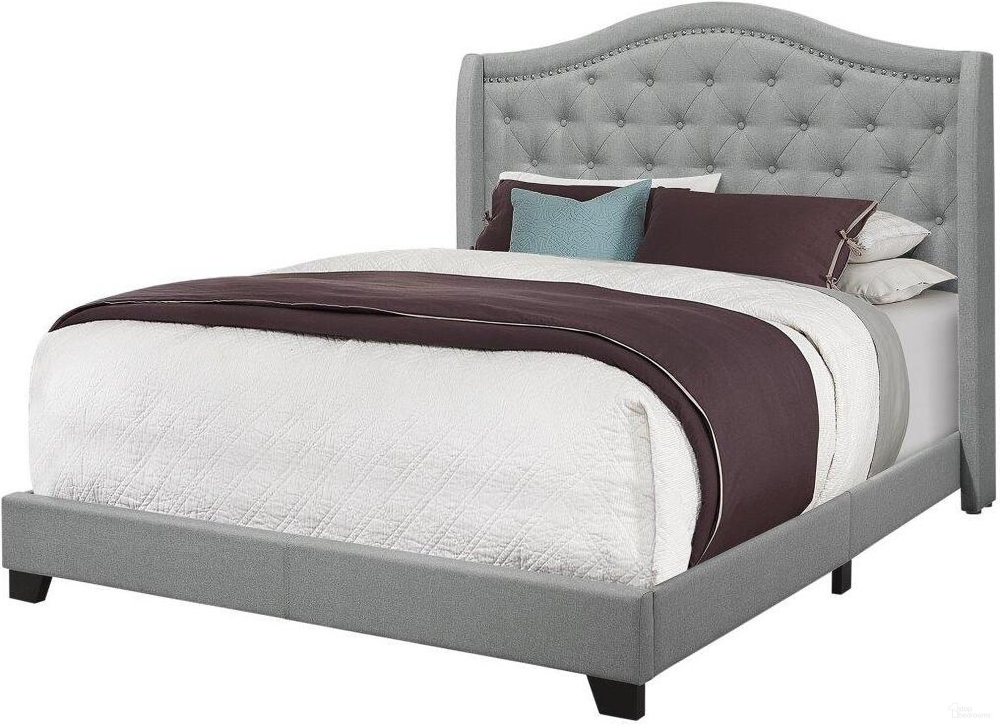 Queen Size Bed In Grey Linen With Chrome Trim I 5966Q