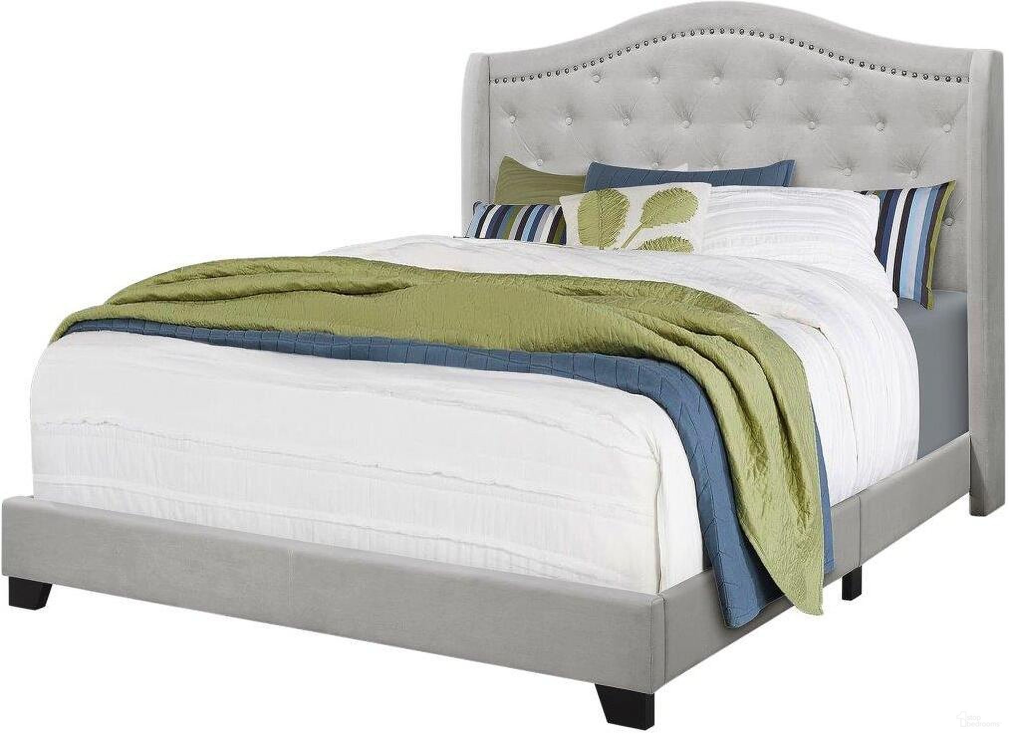 The appearance of Queen Size Bed In Light Grey Velvet With Chrome Trim I 5967Q designed by Monarch Specialties in the modern / contemporary interior design. This light grey piece of furniture was selected by 1StopBedrooms from to add a touch of cosiness and style into your home. Sku: I 5967Q. Bed Type: Panel Bed. Bed Size: Queen. Material: Velvet.