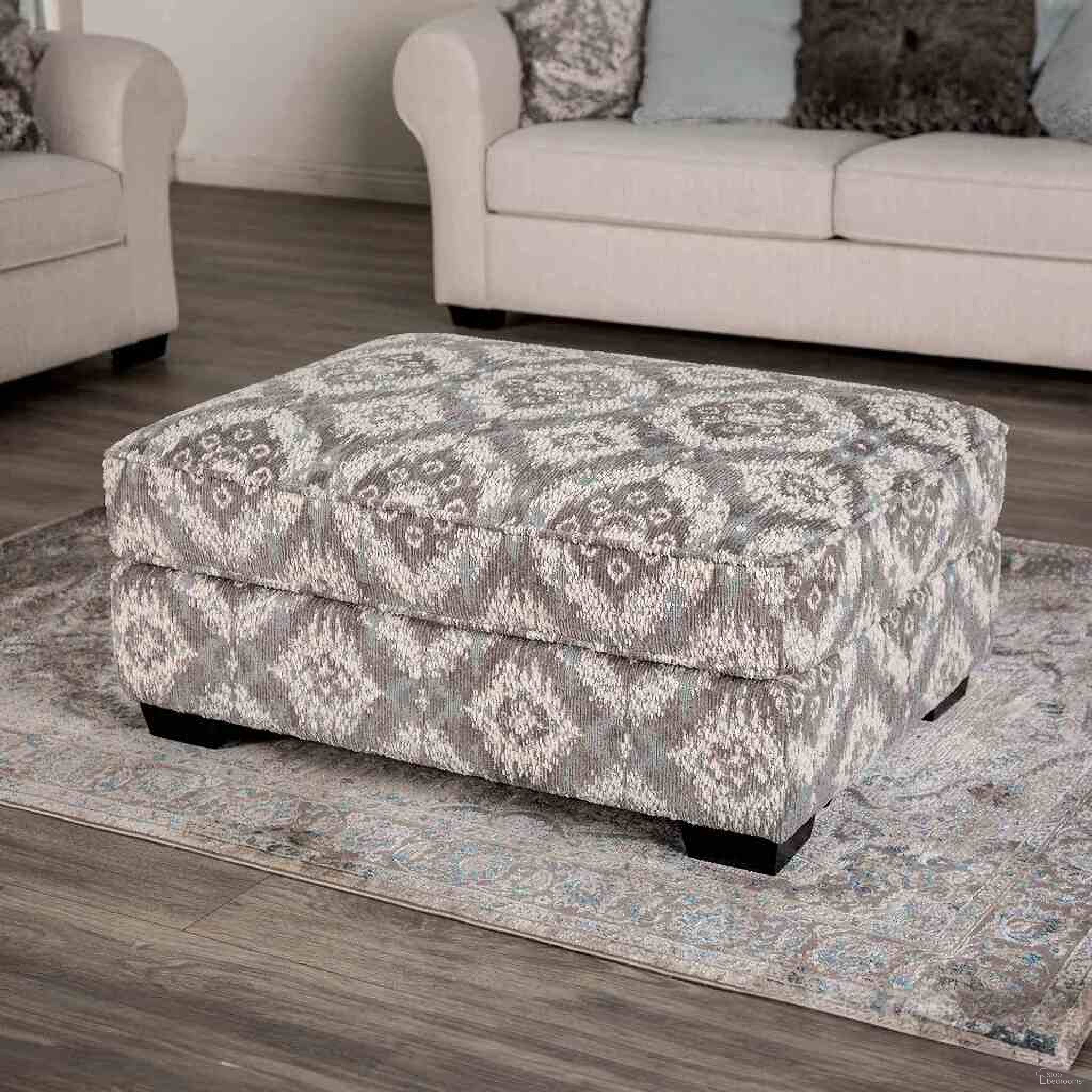 The appearance of Queensbury Ottoman In White designed by Furniture of America in the transitional interior design. This white piece of furniture was selected by 1StopBedrooms from Queensbury Collection to add a touch of cosiness and style into your home. Sku: FM61113WH-OT-PT. Material: Fabric.