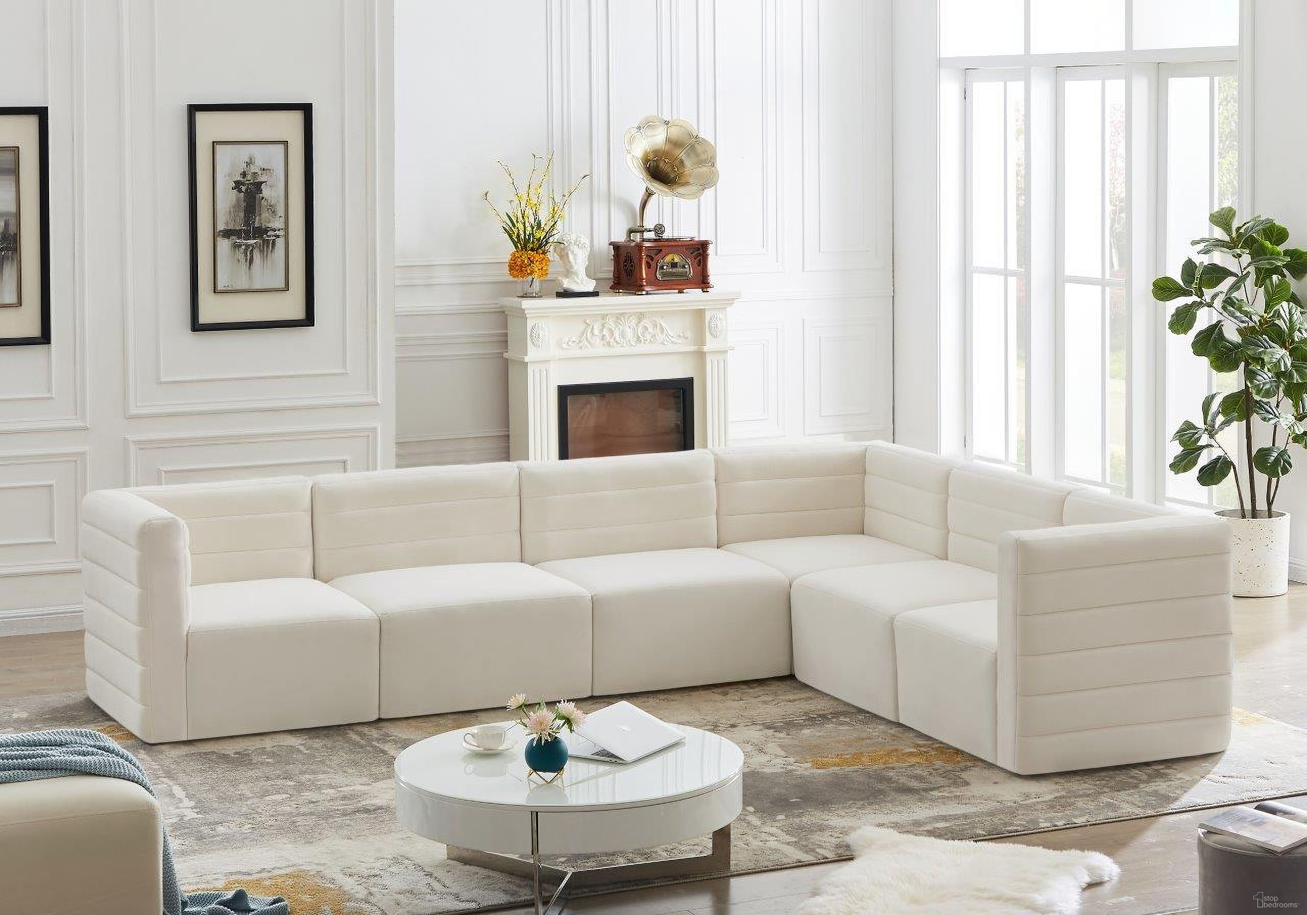 Quincy Velvet 6 Piece Modular Sectional In Cream