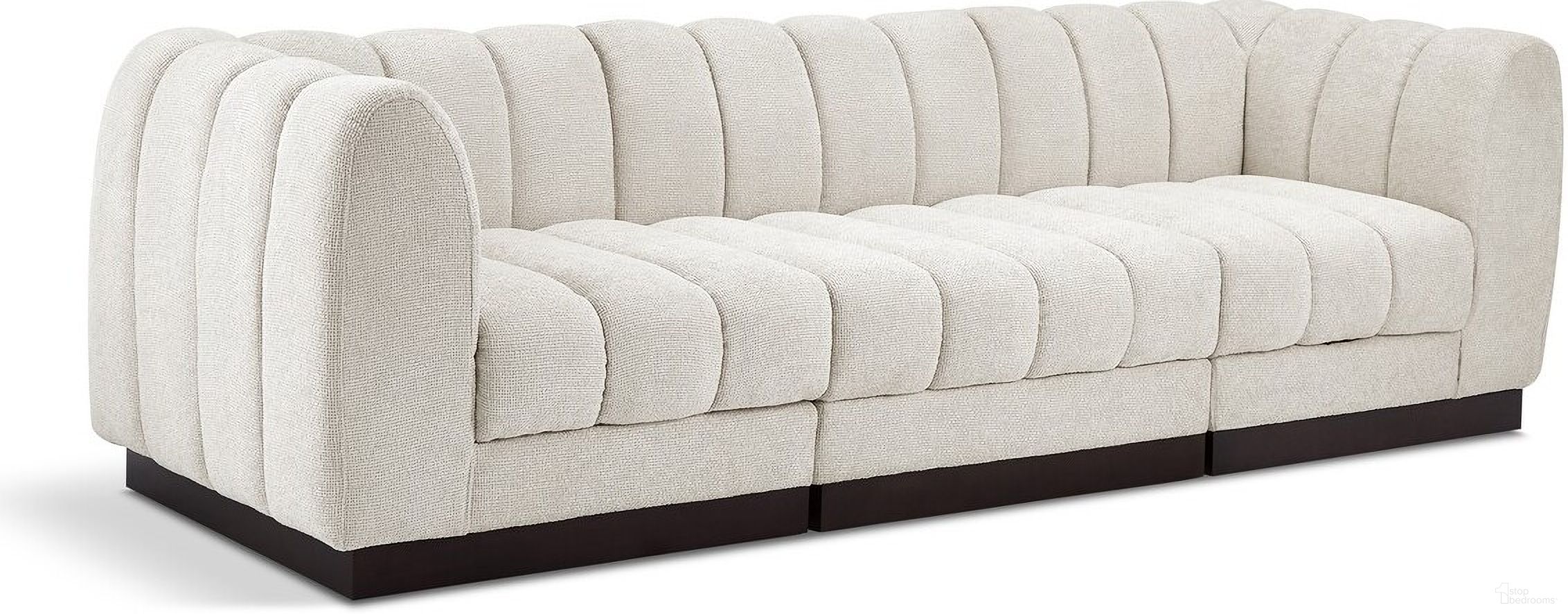 The appearance of Quinn Chenille Fabric 3 Seater Modular Sofa with Arm Support In Cream designed by Meridian in the modern / contemporary interior design. This cream piece of furniture was selected by 1StopBedrooms from Quinn Collection to add a touch of cosiness and style into your home. Sku: 124Cream-Armless;124Cream-Corner;124Cream-Corner. Material: Rubberwood.