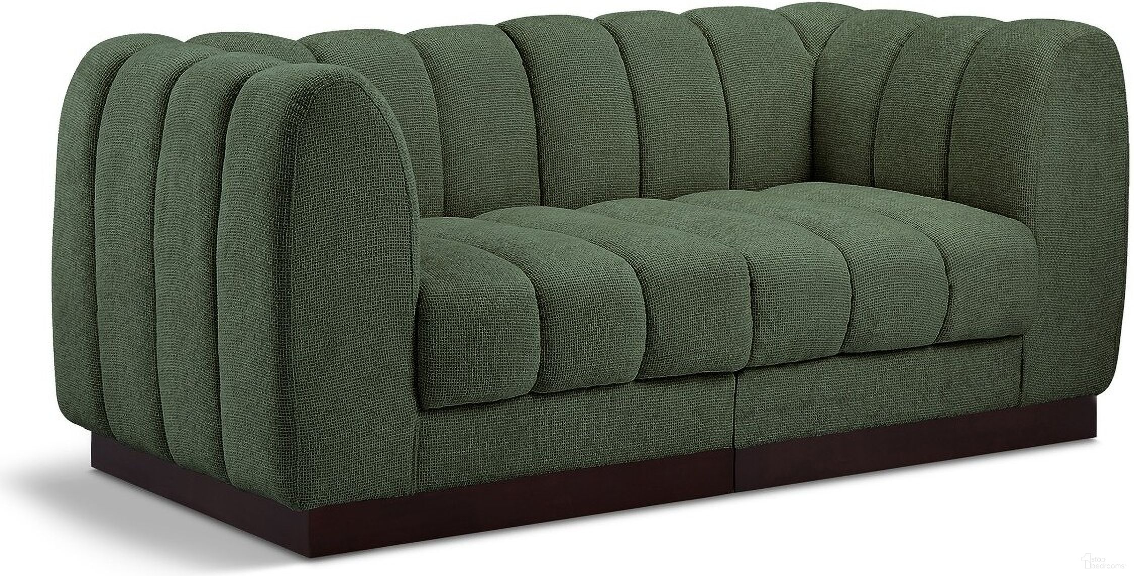 The appearance of Quinn Chenille Fabric 2 Seater Modular Sofa with Arm Support In Green designed by Meridian in the modern / contemporary interior design. This green piece of furniture was selected by 1StopBedrooms from Quinn Collection to add a touch of cosiness and style into your home. Sku: 124Green-Corner;124Green-Corner. Material: Rubberwood.