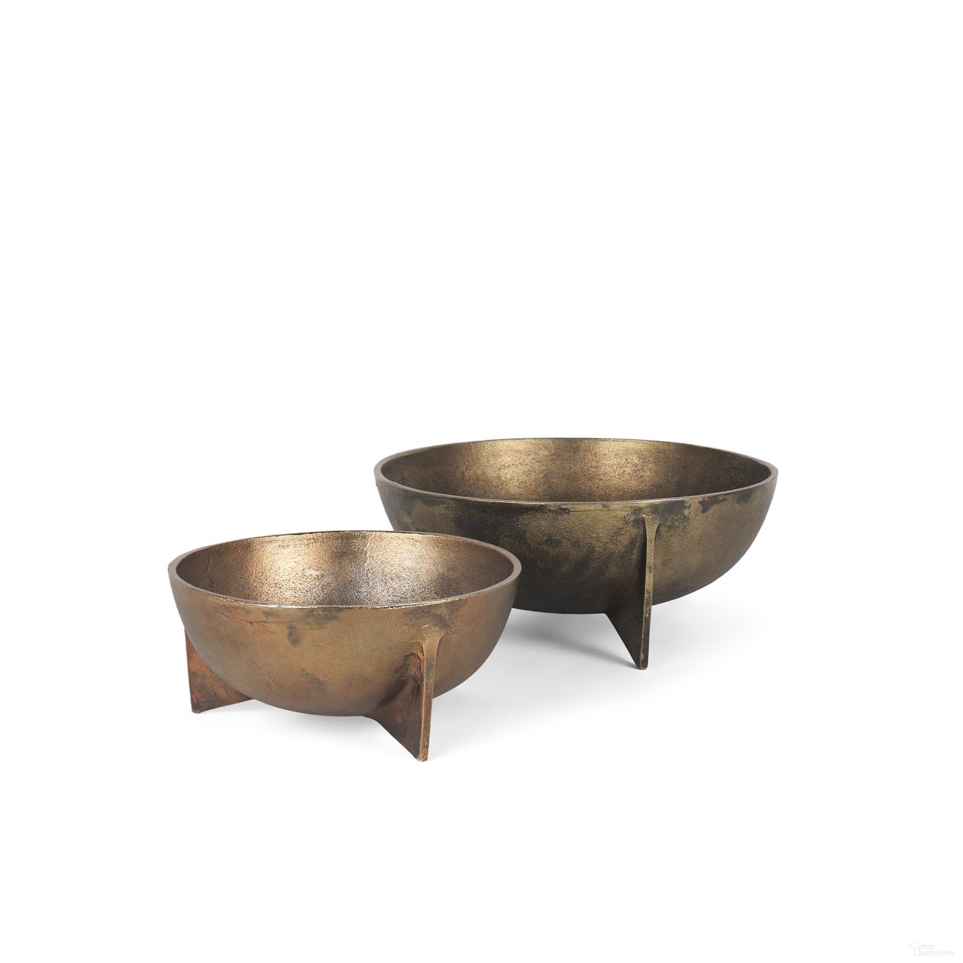 Quita Metal Large Decorative Bowls Set of 2 In Gold