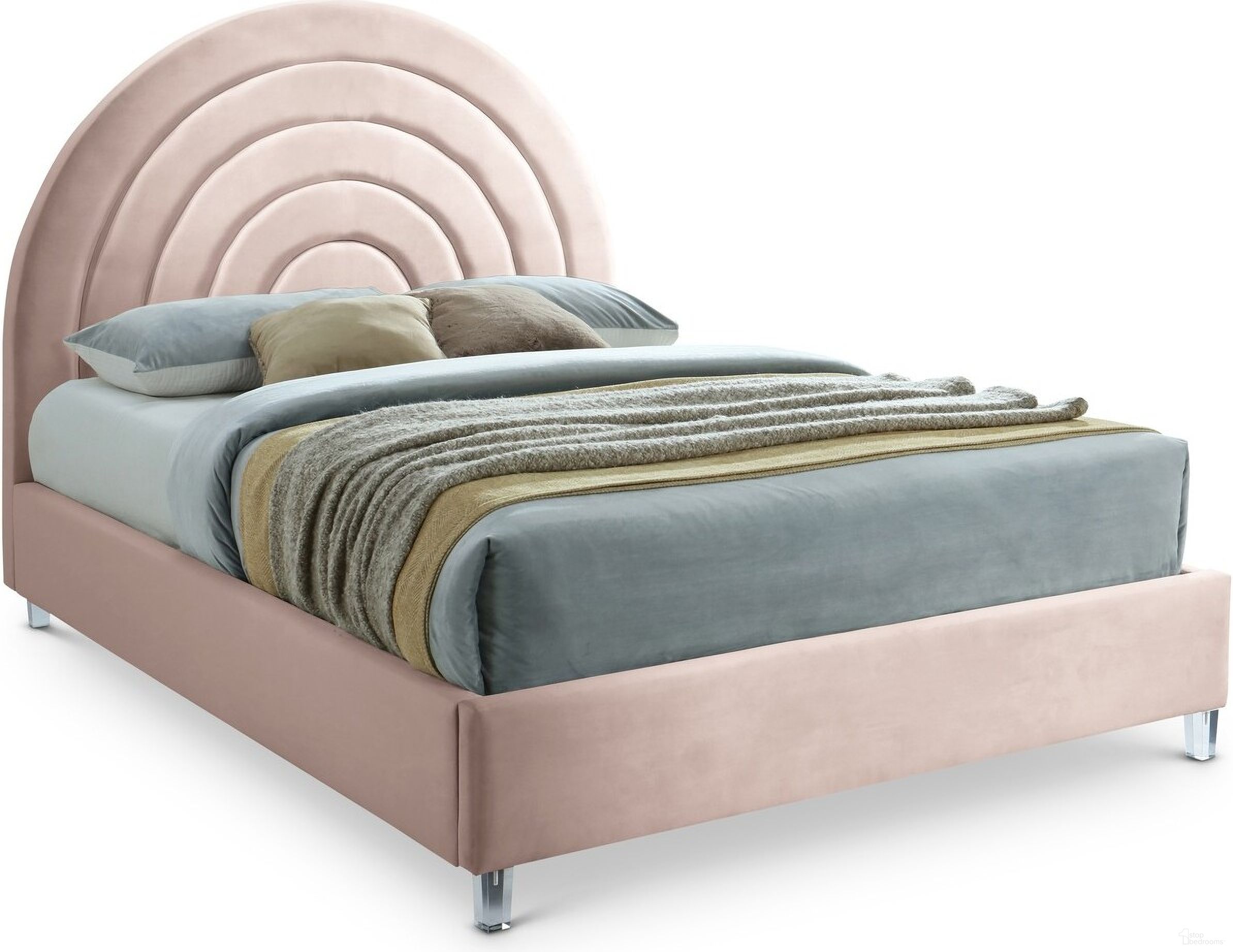 The appearance of Rainbow Velvet Queen Bed In Pink designed by Meridian in the modern / contemporary interior design. This pink piece of furniture was selected by 1StopBedrooms from Rainbow Collection to add a touch of cosiness and style into your home. Sku: RainbowPink-Q Box 1/2 (Headboard);RainbowPink-Q Box 2/2 (FB / Rails / Slats). Bed Type: Panel Bed. Bed Size: Queen. Material: Velvet.