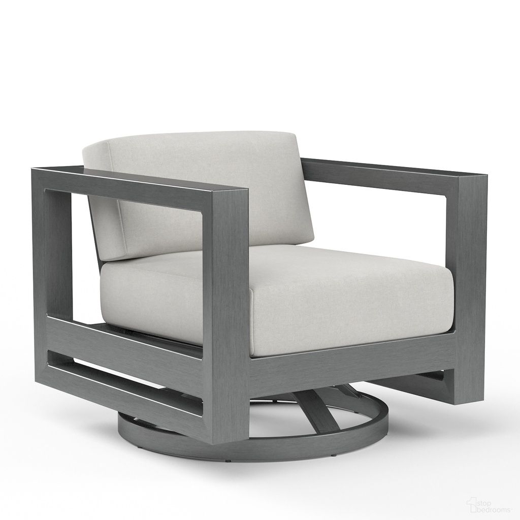 The appearance of Redondo Swivel Club in Cast Silver designed by Sunset West in the modern / contemporary interior design. This cast silver piece of furniture was selected by 1StopBedrooms from Redondo Collection to add a touch of cosiness and style into your home. Sku: SW3801-21S-SLV-STKIT. Material: Aluminum.