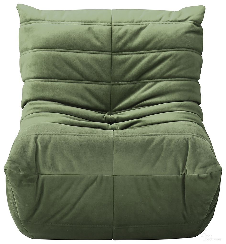 The appearance of Relax Velvet Upholstered Chair In Green designed by Meridian in the modern / contemporary interior design. This green piece of furniture was selected by 1StopBedrooms from Relax Collection to add a touch of cosiness and style into your home. Sku: 44064Green-C. Material: Velvet.
